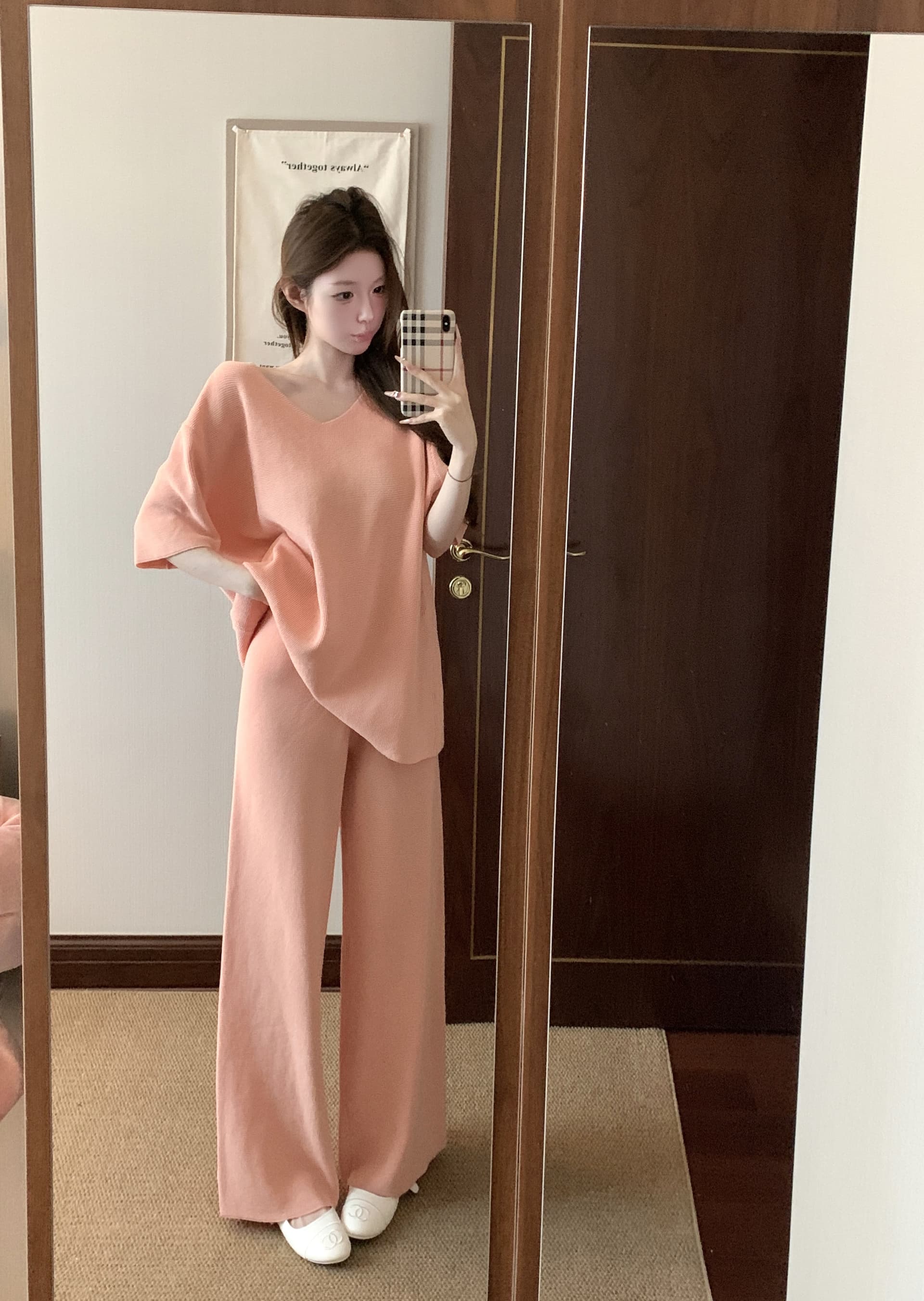 실사 아니요 가격 인하 한 부서 자이언트 잘 생긴 아름다운 착용 가져 가라. 전체 집합 새로운 초여름 와이드 레그 팬츠 캐주얼 세트 여성 이미지 3