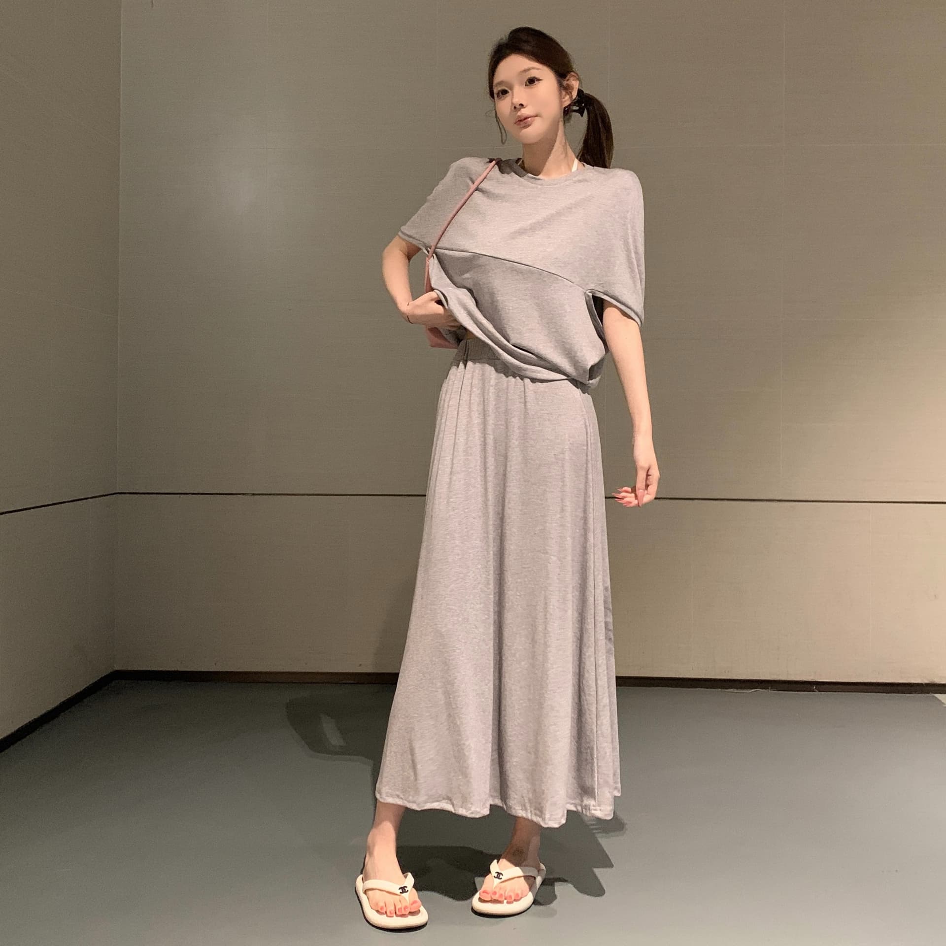 실사 아니요 가격 인하 여름 새로운 아마 담배 파우더 색상 품격 블라우스 반신 롱 스커트 세트 이미지 5
