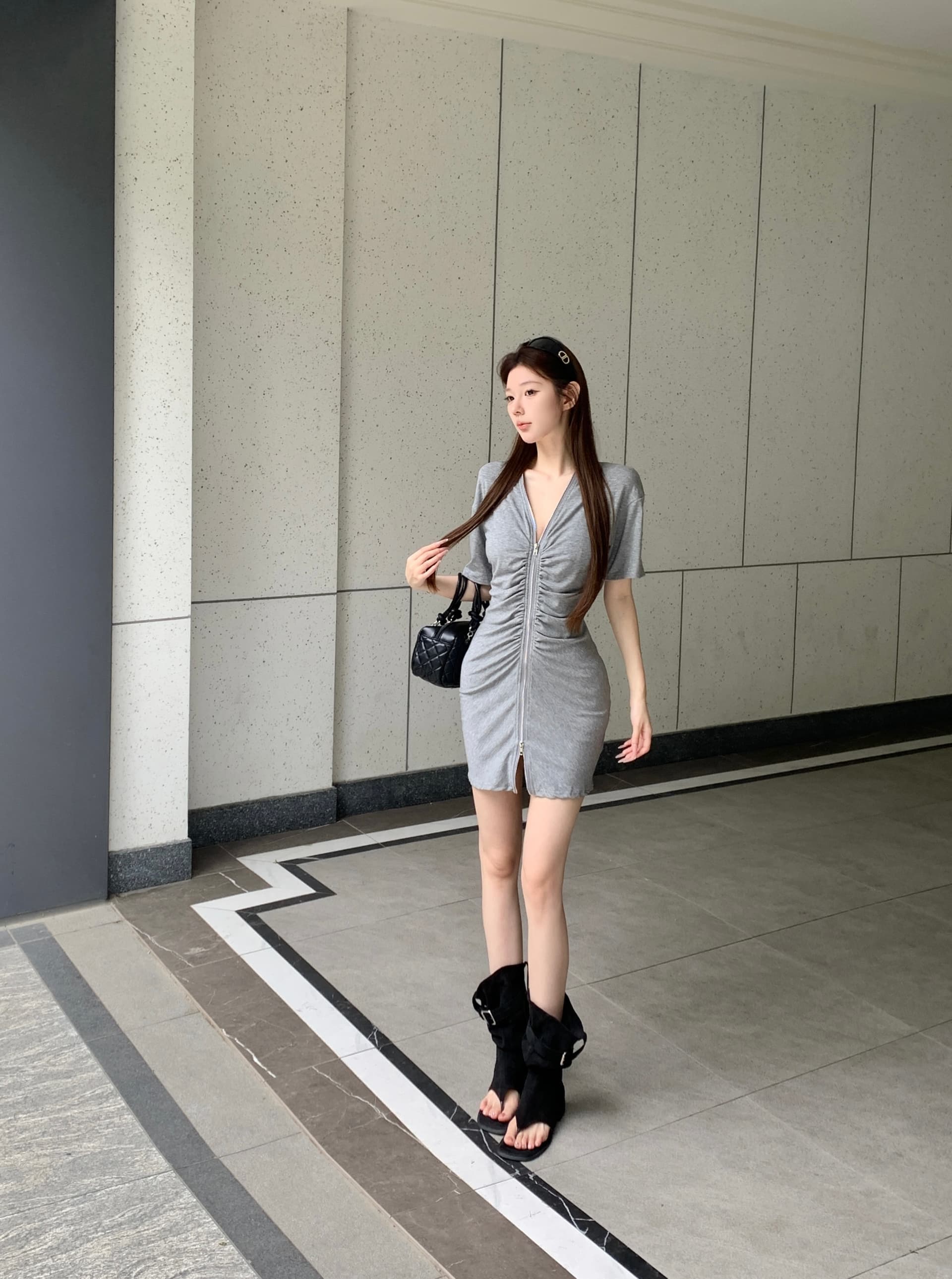 실사 아니요 가격 인하 한여름 계절 한 부서 착용 가져 가라. 검정색 허리 수축 여성 드레스 V넥 치마 여성 짧은 상세 이미지 11