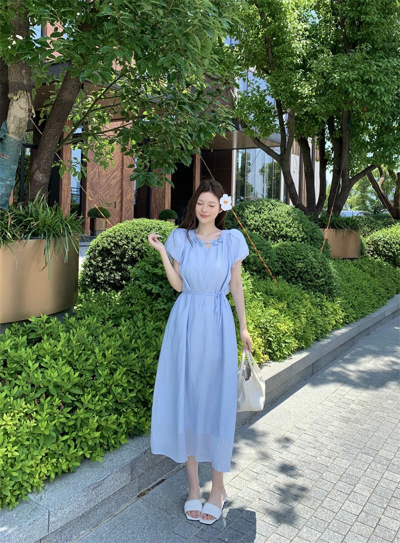 실사 정가 새로운 프랑스식 레트로 꽃 반팔 여성 드레스 여름 허리 수축 슬림해 보이는 품격 명문 여성 바람 이미지 2