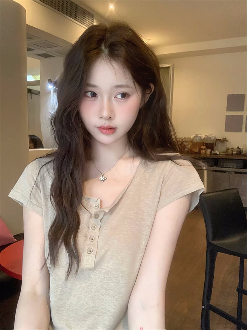 실사 볼륨 측면 어깨 헨리 칼라 반팔 맨위 티셔츠 상세 이미지 6