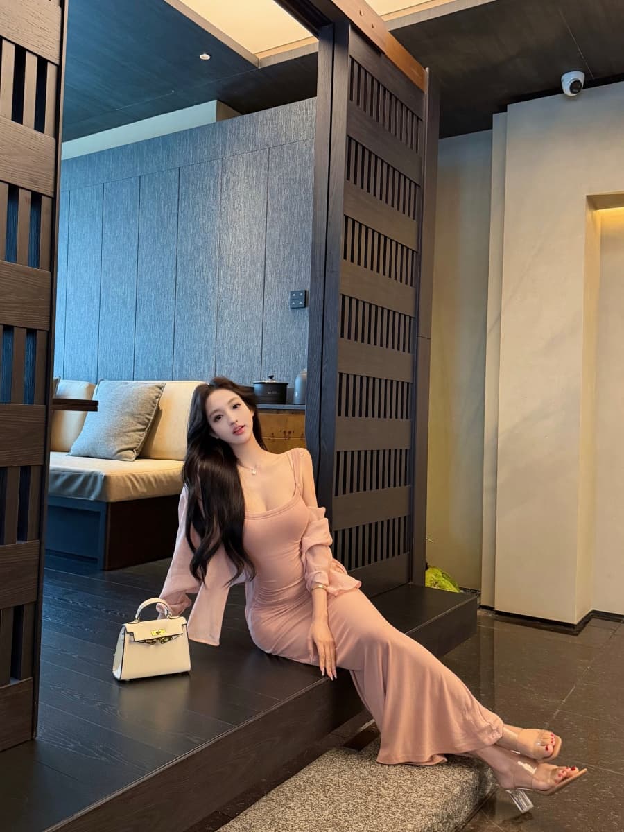 정가 실사 자외선 차단 셔츠 긴팔 u 칼라 몸매 가꾸기 다용도 슬립 드레스 포함 가슴 패드 드레스 상세 이미지 5