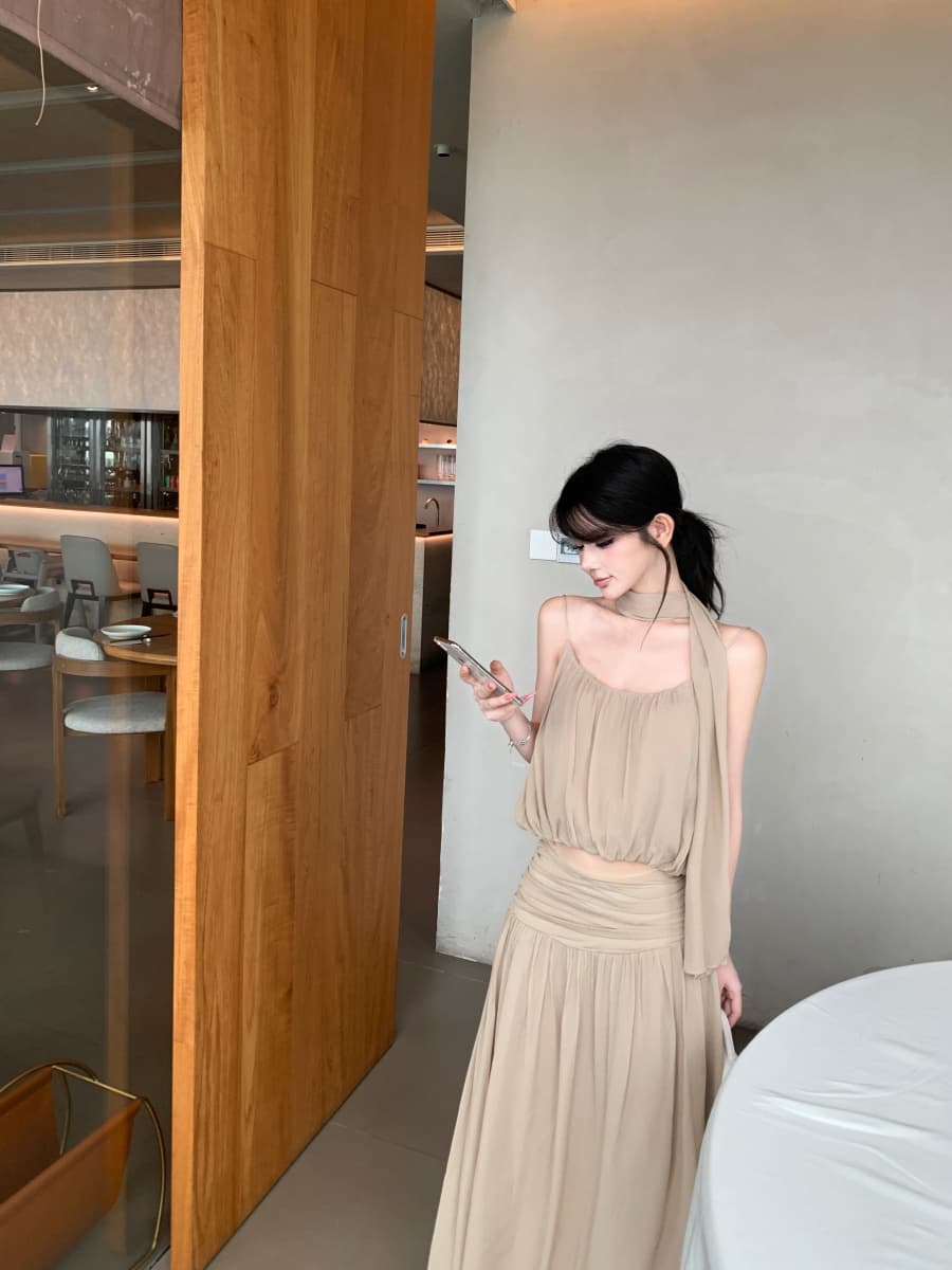 정가 실사 측면 품격 출퇴근 우아한 스카프 도루 가을 센스 쇼트 스타일 백리스 u 칼라 캐미솔 맨위 상세 이미지 14