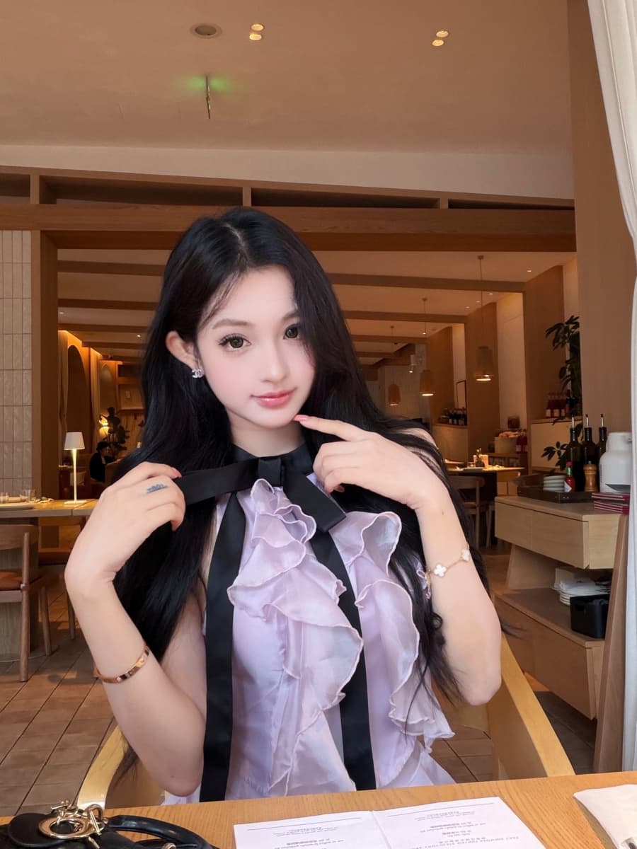 정가 실사 웨이브 새틴 바이올렛 배색 프릴 나비 매듭 민소매 맨위 반신 스커트 상세 이미지 15