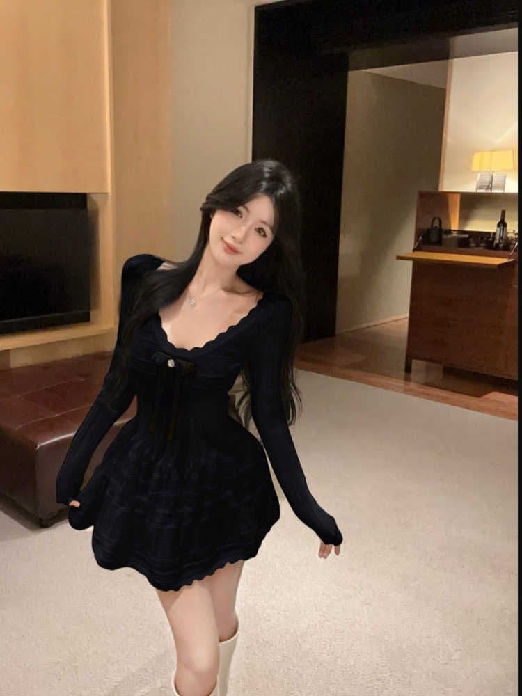 천 금빛 바람 화이트 긴팔 니트 여성 드레스 2026 봄 가을 새로운 나비 매듭 허리 수축 우아함 품격 치마 상세 이미지 1