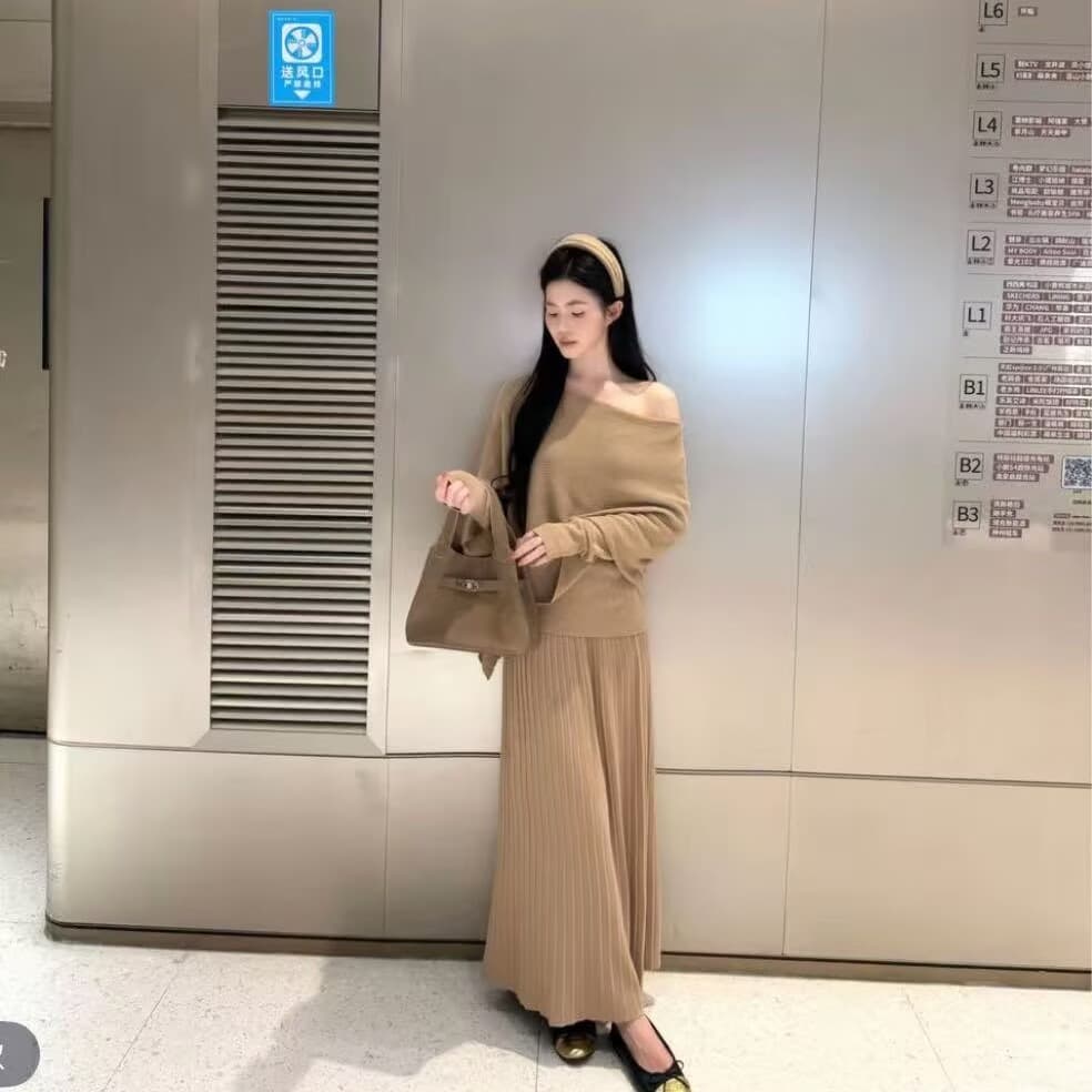 가을 고급 디자인 센스 슬림해 보이는 망토 숄 페이크 레이어드 니트 세트 이미지 5