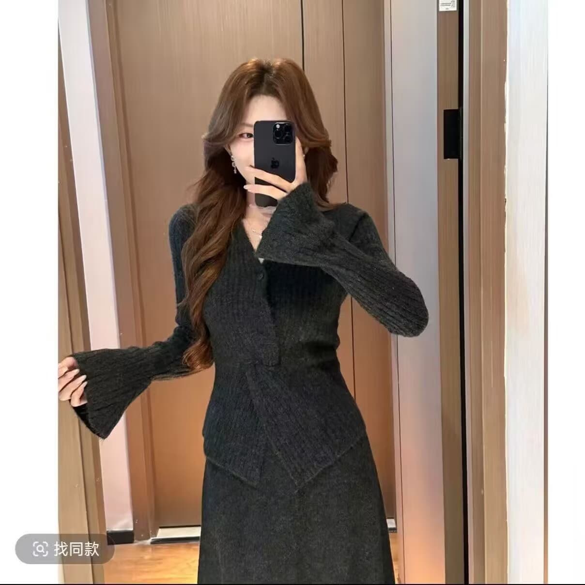 자이언트 잘 생긴 작은 샤넬 스타일 세트 여성 2026 새로운 가을 겨울철 착용 가져 가라. 전체 집합 니트 스웨터 반신 스커트 투피스 세트 상세 이미지 4