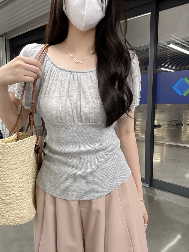 정가 실사 새로운 프랑스식 라운드 넥 플리츠 반팔 티셔츠 여성 여름 몸매 가꾸기 허리 수축 쇼트 스타일 니트 맨위 상세 이미지 17