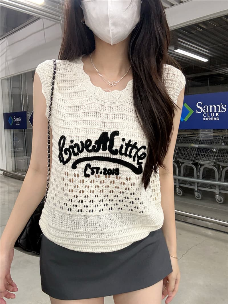정가 실사 알파벳 자수 니트 베스트 조끼 여성 루즈핏 홀로우 아웃 민소매 스택 착용 어깨 상세 이미지 10