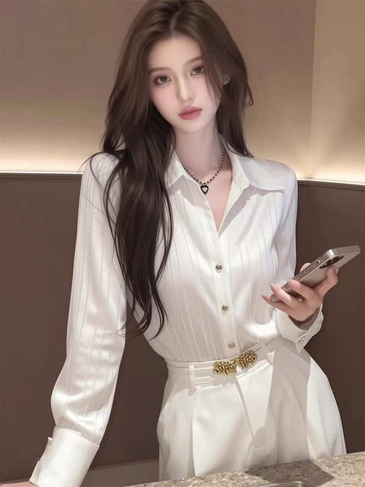 프랑스식 품격 빛 럭셔리 화이트 폴로 칼라 여성 셔츠 인사이드 가져 가라. 이른 가을 고급 센스 고유 한 Chic 새틴 긴팔 맨위 상세 이미지 1