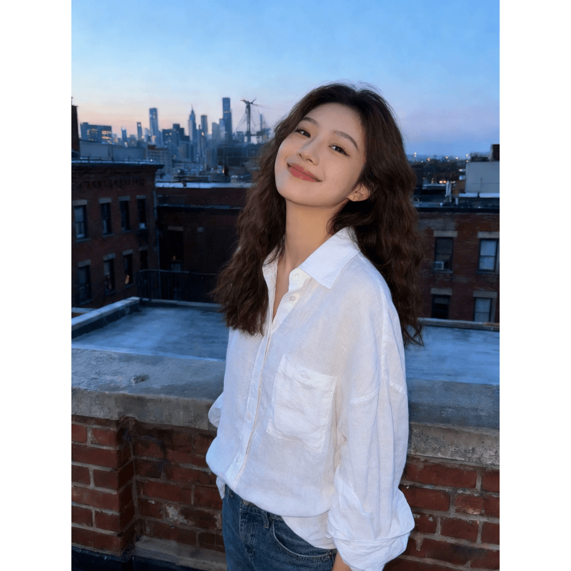 오래된 돈 바람 화이트 폴로 칼라 단추 얇고 가벼운 느긋한 여성 셔츠 느슨함 센스 출퇴근 루즈핏 슬림해 보이는 다용도 맨위 이미지 5