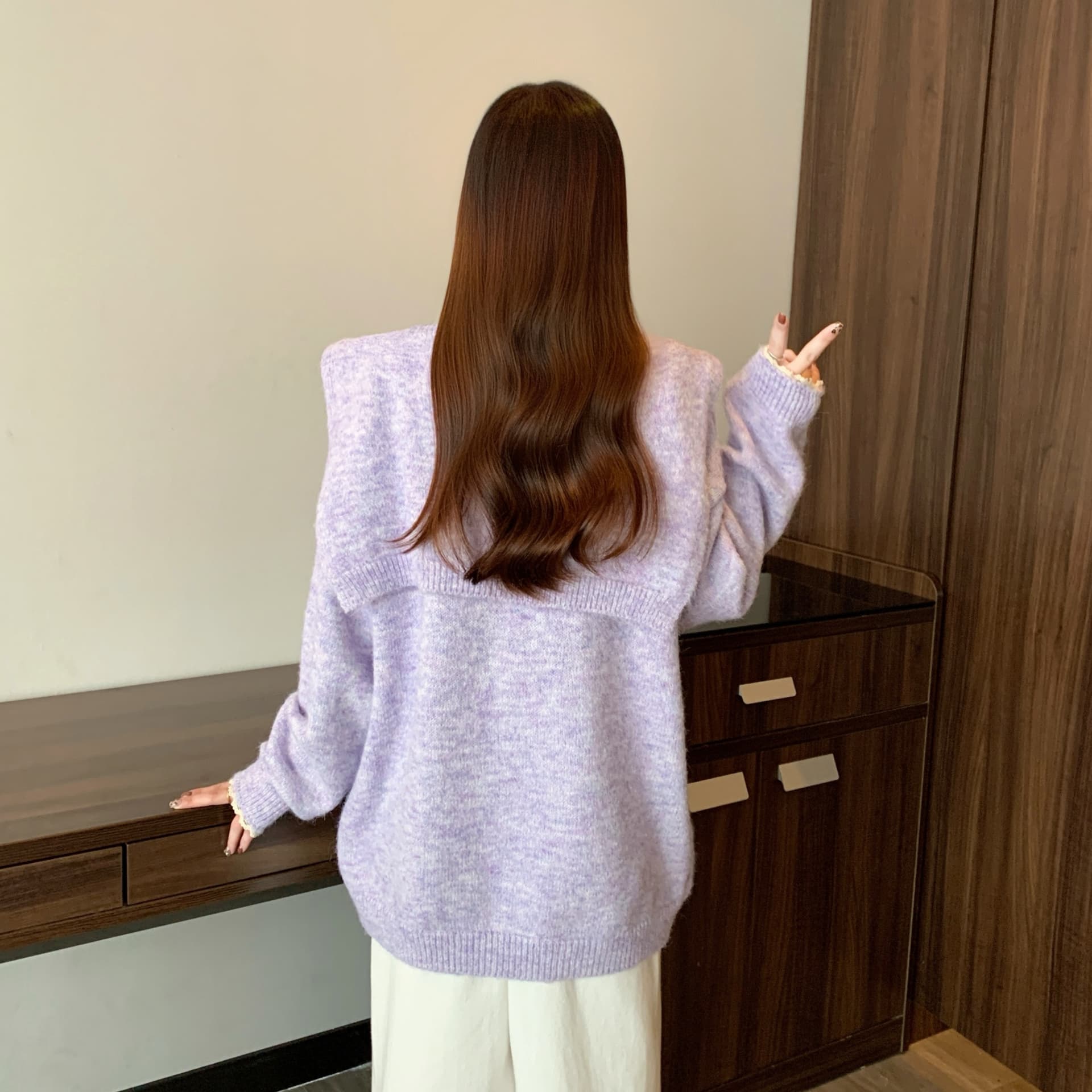 실사 빅 사이즈 V넥 레이스 레이스 니트 스웨터 여성 가을 겨울 새로운 부드러운 바람 숄 스택 착용 투피스 세트 맨위 상세 이미지 24