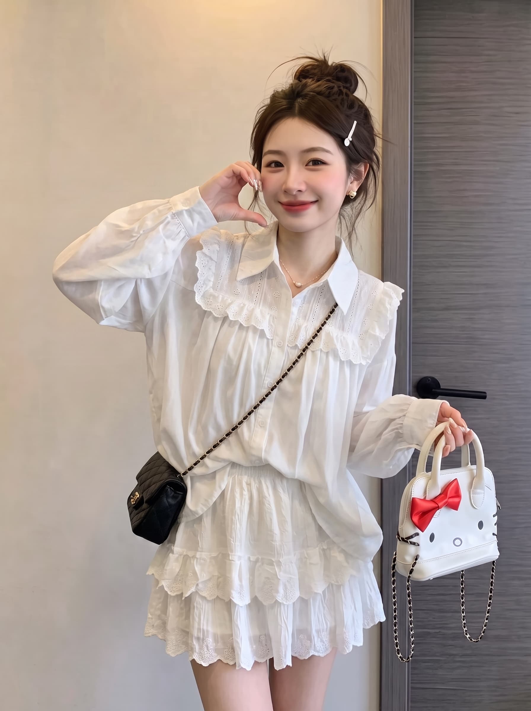 실사 빅 사이즈 여성 의류 디자인 센스 레이스 측면 패치워크 셔츠 2026 가을 새로운 루즈핏 슬림해 보이는 다용도 셔츠 상세 이미지 6