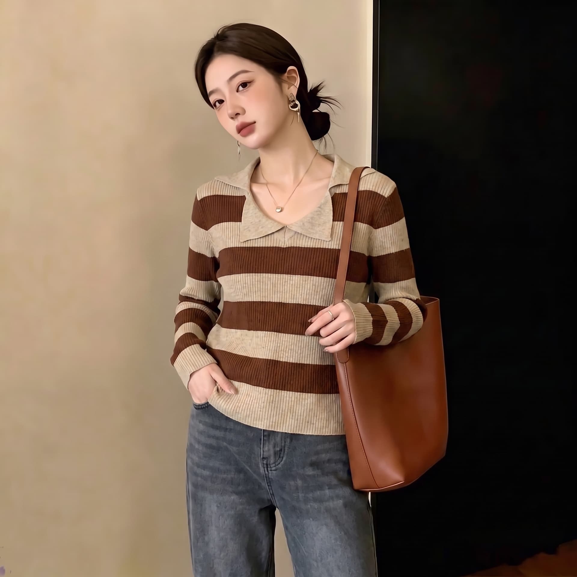 실사 빅 사이즈 여성 의류 2026 가을 새로운 디자인 센스 루즈핏 슬림해 보이는 레트로 스트라이프 캐주얼 니트 스웨터 맨위 상세 이미지 2