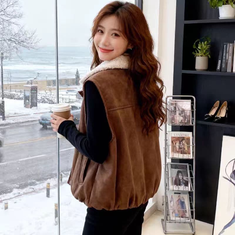 빅 사이즈 여성 의류 사슴 캐시미어 베스트 재킷 2026 가을 겨울 새로운 연령 감소 슬림해 보이는 양털 플리스 폴로 칼라 조끼 조끼 이미지 2