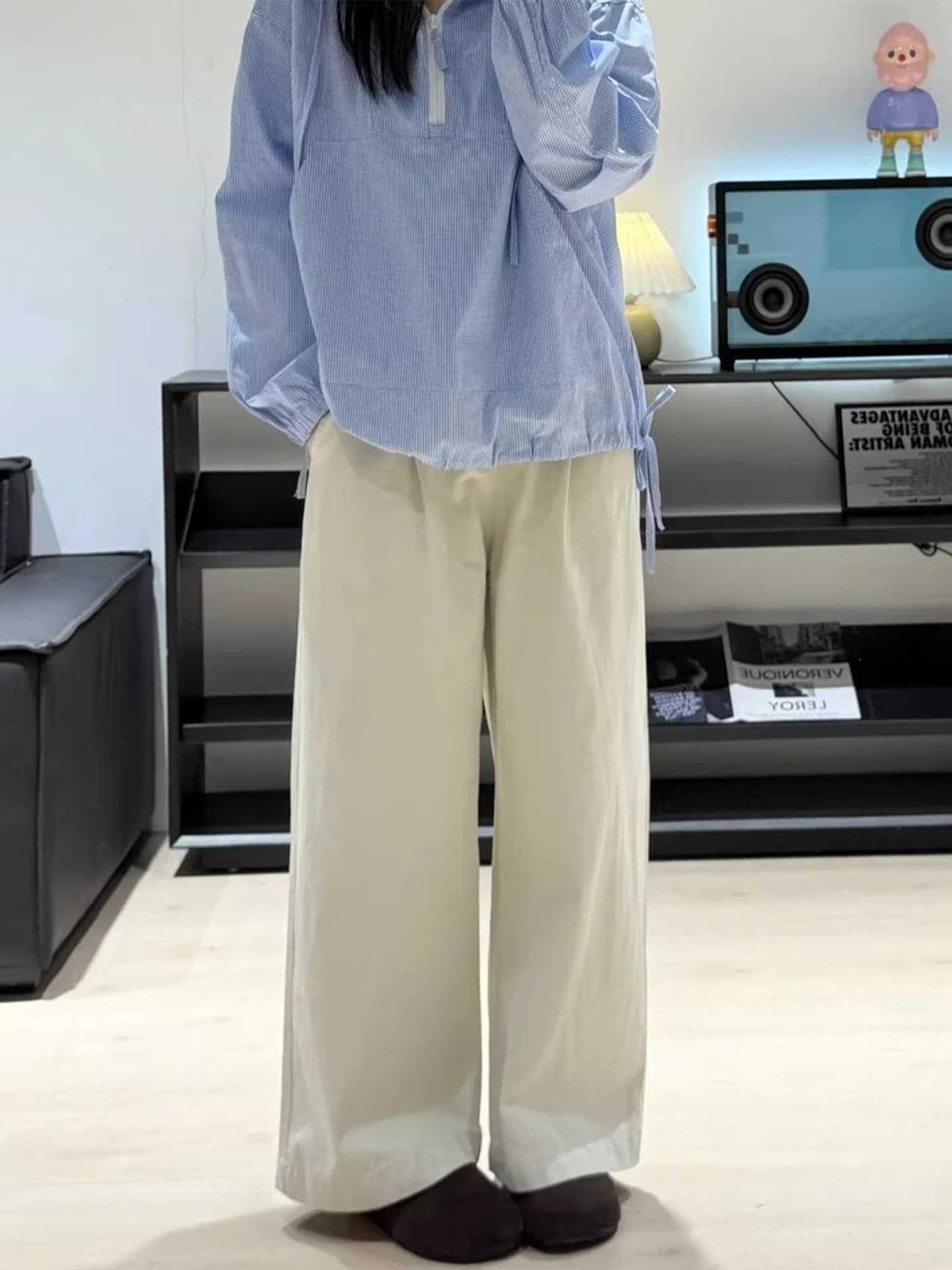 빅 사이즈 새로운 살구 색상 스트레이트 워크웨어 팬츠 여성 2026 새로운 지방 mm 루즈핏 슬림해 보이는 넓은 다리 캐주얼 바지