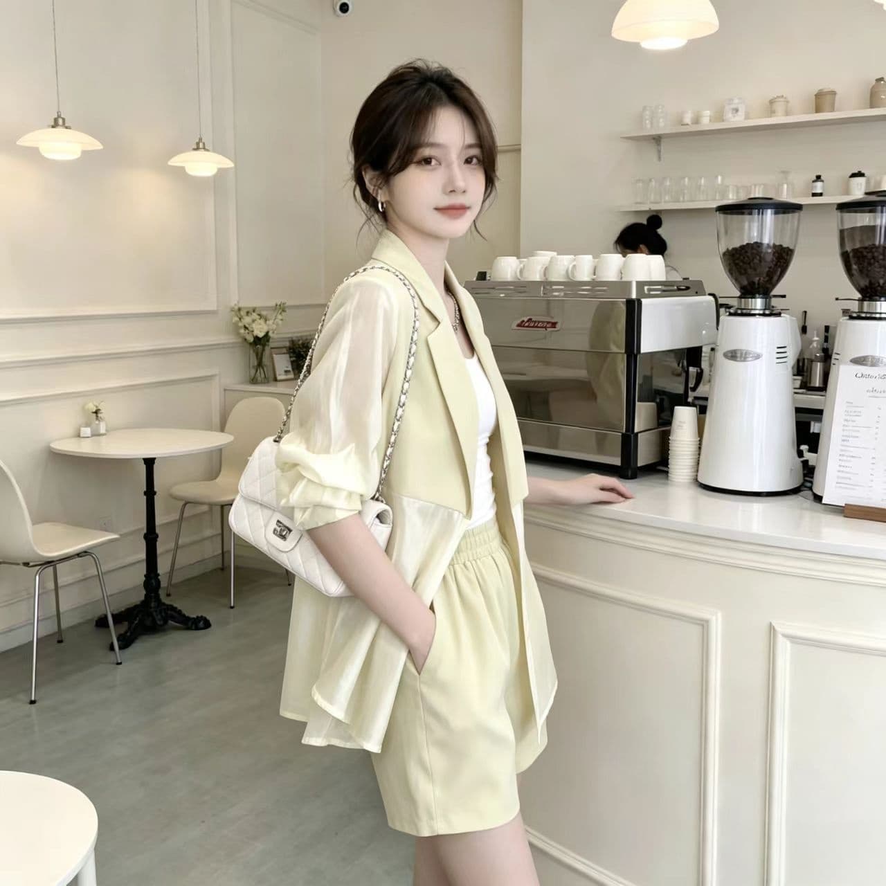 2026 새로운 한국 스타일 패션 세트 여성 여름 정장 칼라 자외선 차단 정장 재킷 품격 슬림해 보이는 반바지 투피스 세트 상세 이미지 7
