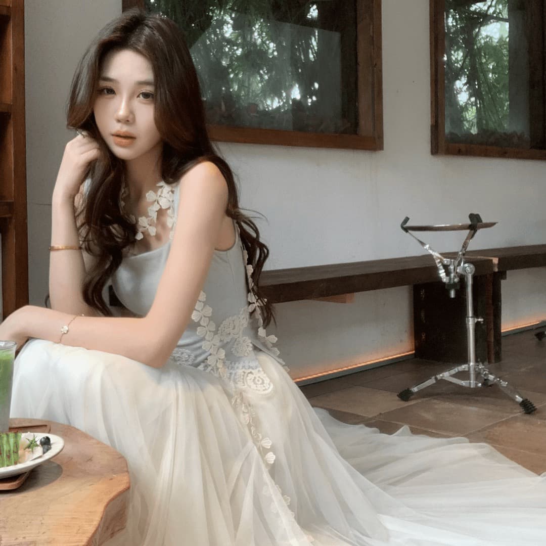 맑은 빛 남자 제직 디자인 센스 레이스 자수 패치워크 니트 맨위 광장 칼라 캐미솔 반 스커트 상세 이미지 2