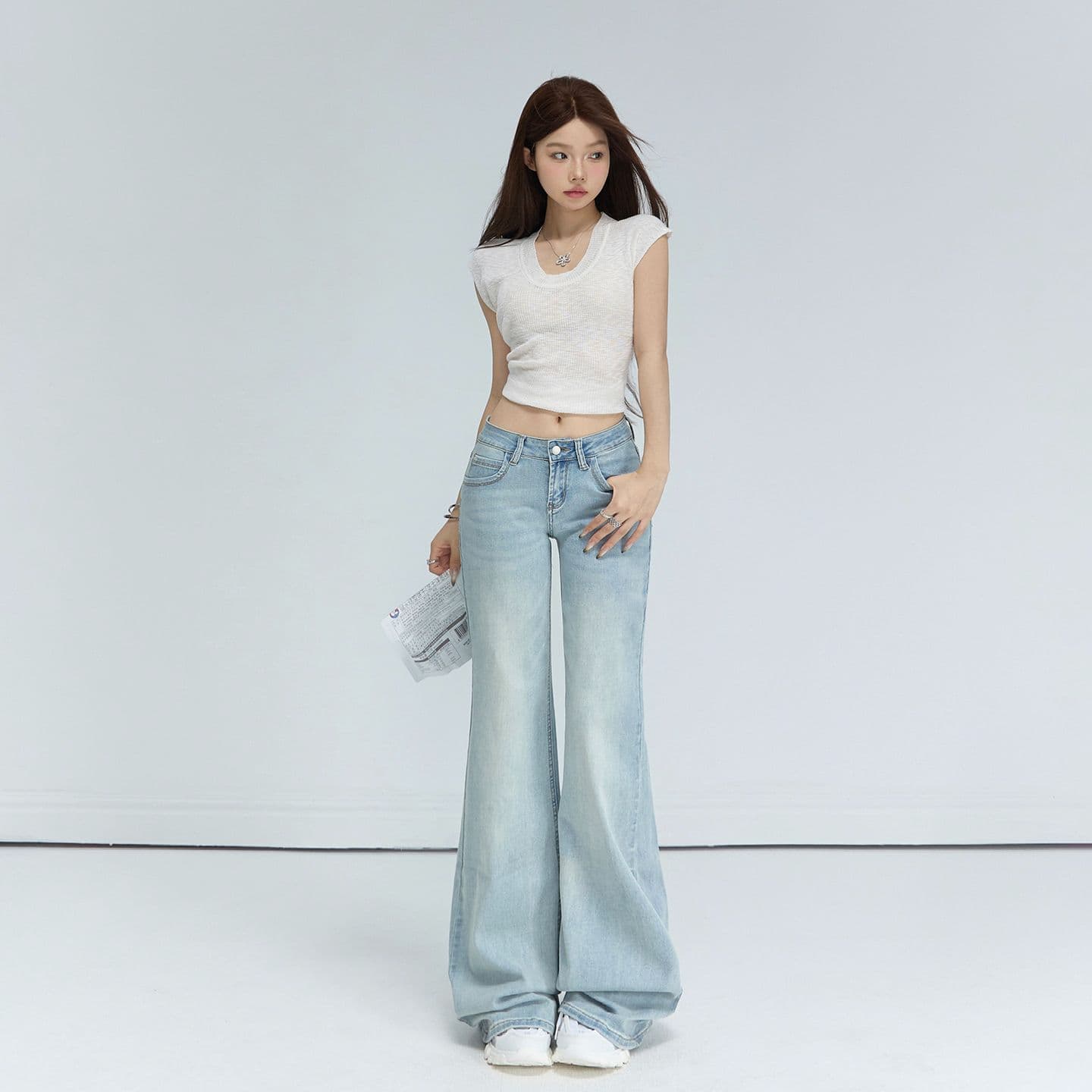 한 부서 2026 새로운 4 색 레트로 로우 웨이스트 청바지 아메리칸 핫걸 부츠컷 마이크로 폭탄 몸매 가꾸기 슬림해 보이는 긴 바지 이미지 3
