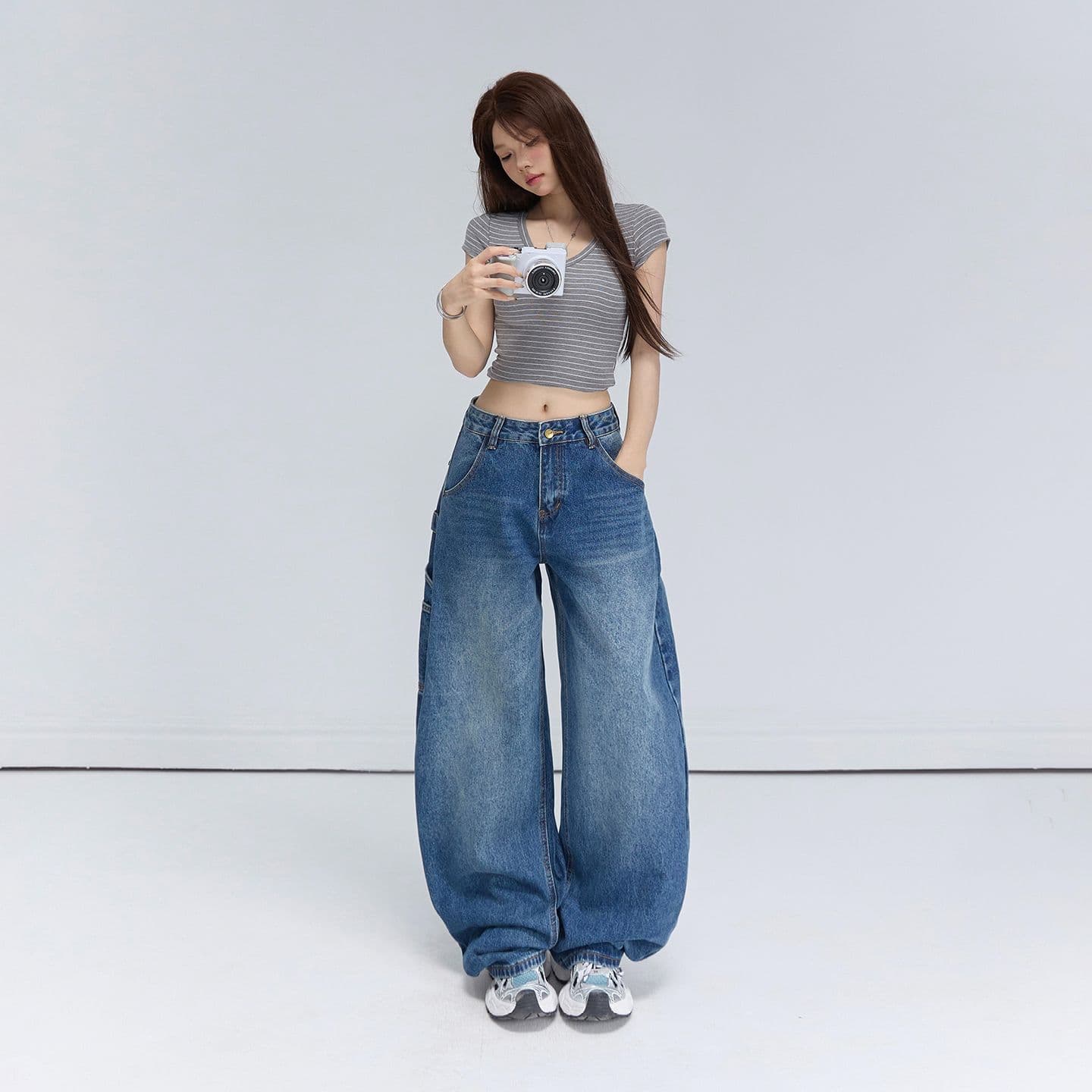 생방송 2026 켜기 새로운 작은 대중 아메리칸 워크웨어 모통이 칼 청바지 여성 넓은 다리 핏 스타일 표지 고기 슬림해 보이는 다용도 바지
