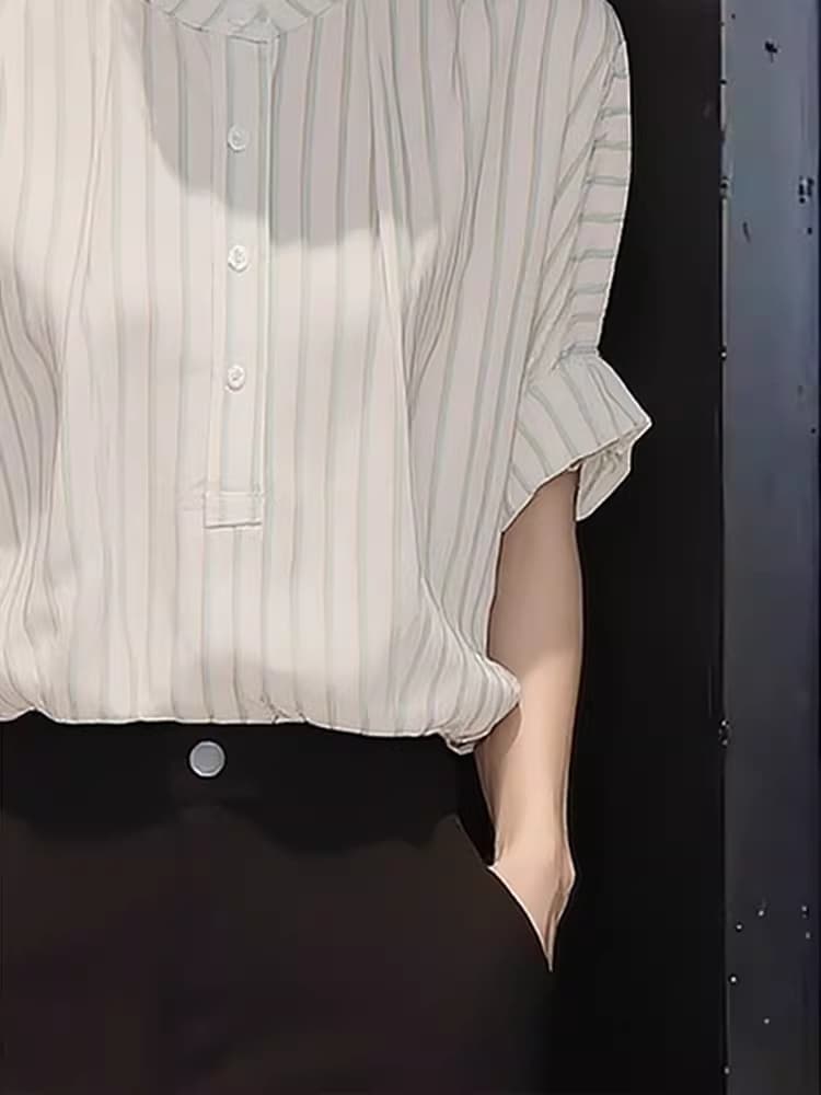 스탠드 칼라 스트라이프 출퇴근 반팔 셔츠 2026 여름 새로운 여성 의류 프랑스식 맨위 루즈핏 슬림해 보이는 다용도 셔츠 상세 이미지 4