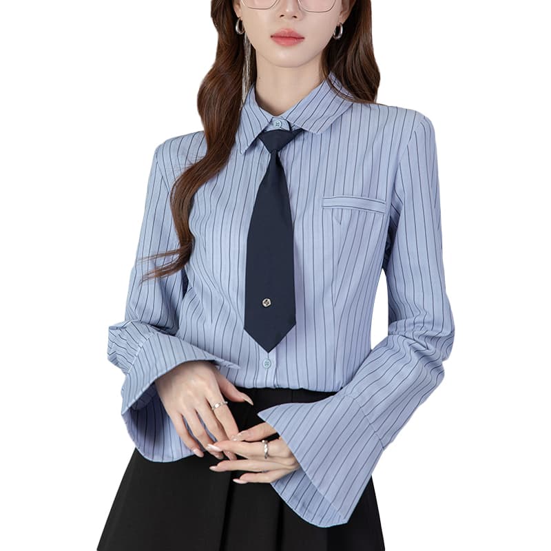 2026 봄 여성 의류 파란색 긴팔 느긋한 바람 맨위 스트라이프 품격 여성 셔츠 이미지 6