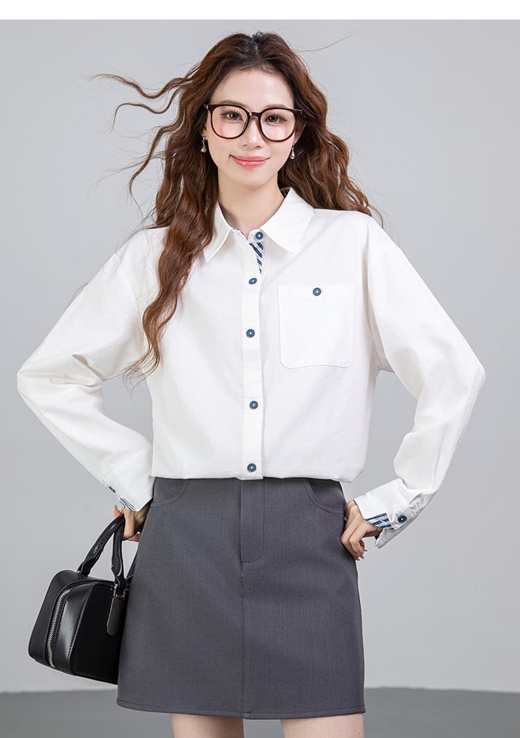 2026 봄 새로운 폴로 칼라 패치워크 스트라이프 맨위 순면 작은 대중 여성 셔츠 상세 이미지 23