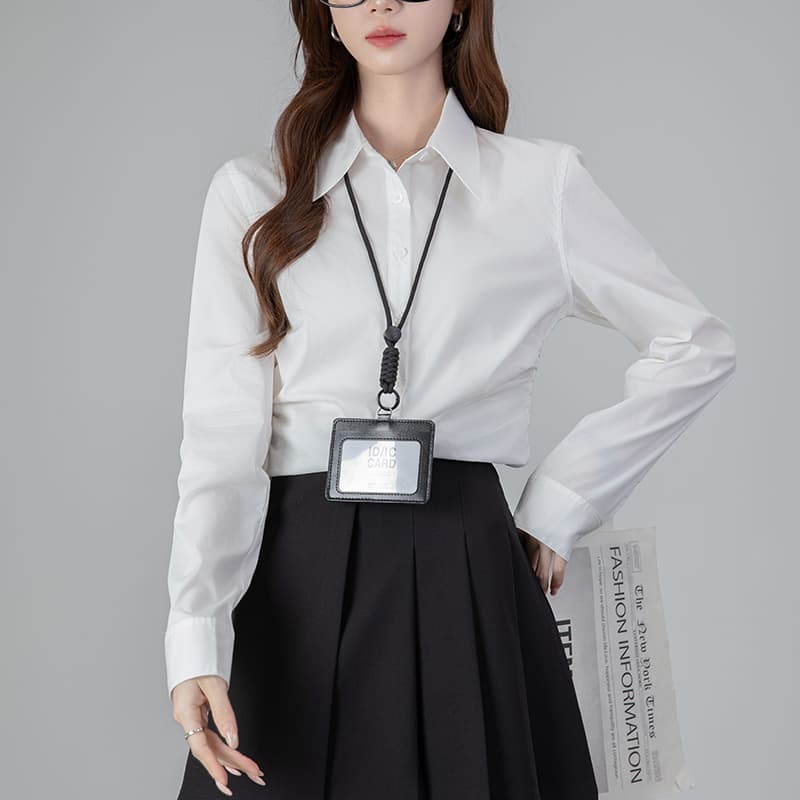 2026 실사 새로운 봄 세련된 레트로 품격 출퇴근 허리 수축 슬림해 보이는 셔츠 맨위 여성 이미지 3