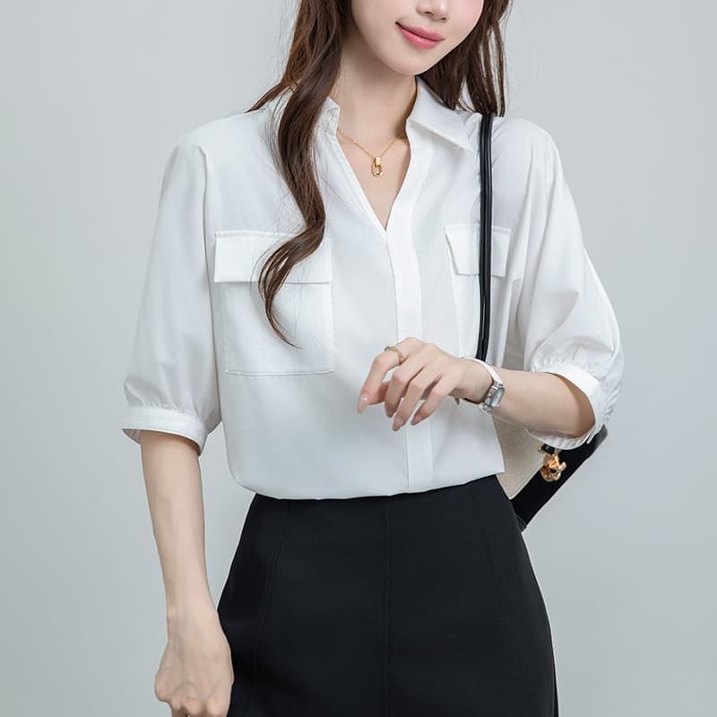2026 실사 미니멀리즘 출퇴근 반팔 여성 셔츠 여름 새로운 디자인 센스 화이트 V넥 셔츠 이미지 5