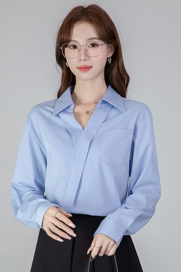 2026 실사 가을 새로운 화이트 여성 셔츠 고급 센스 루즈핏 슬림해 보이는 셔츠 V넥 캐주얼 맨위 이미지 7