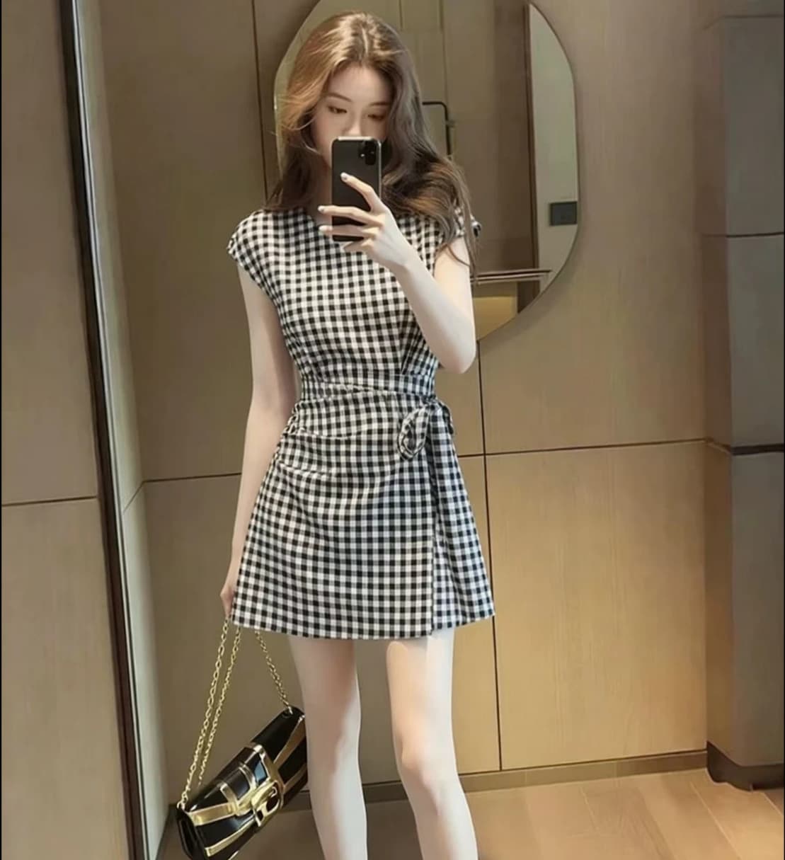 2026 여름 새로운 체크무늬 미니 스커트 여성 허리 수축 슬림해 보이는 A라인 스커트 드레스 이미지 2