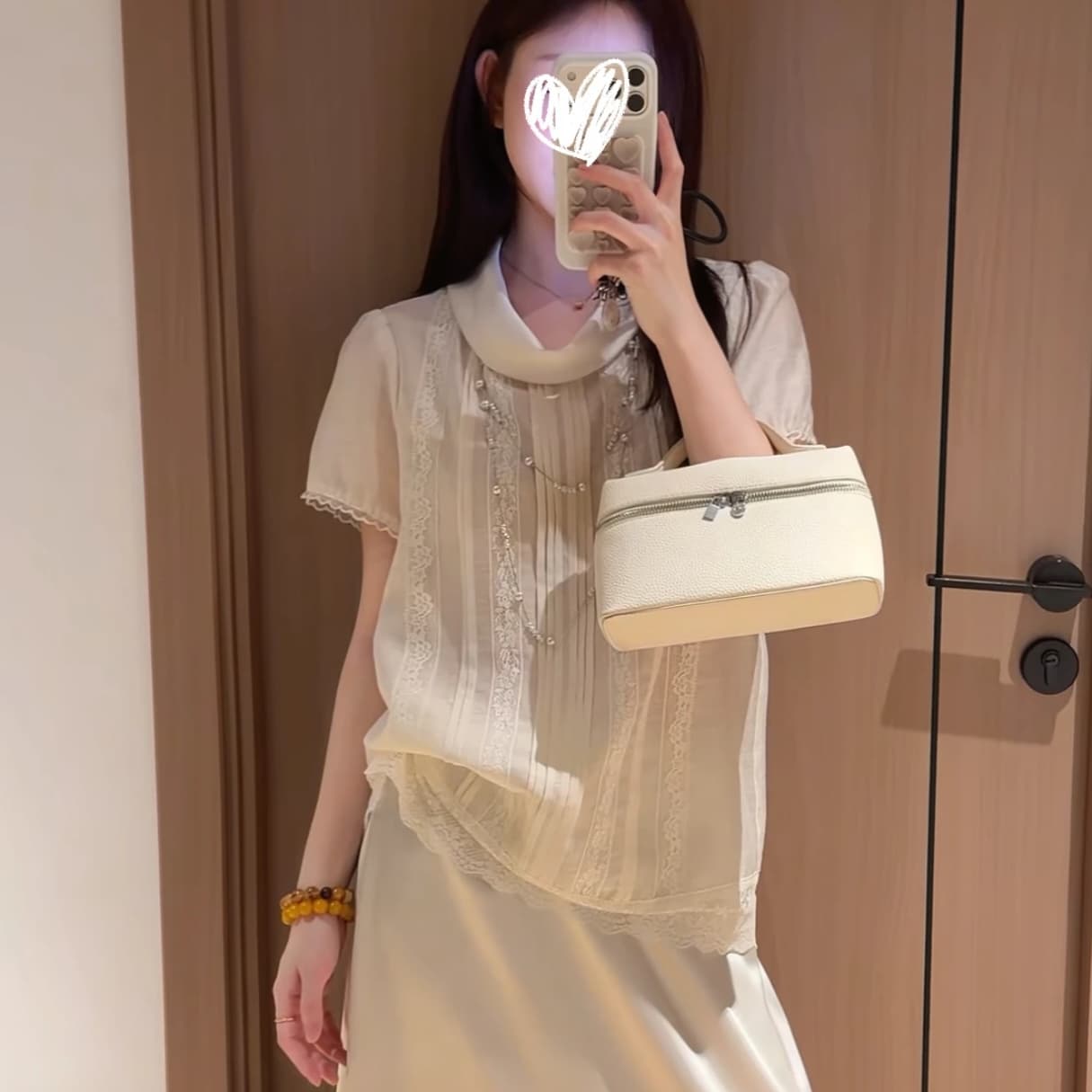 프랑스식 빛 럭셔리 작은 대중 아니요 명중 섹션 레이스 조각 반팔 여성 셔츠 상세 이미지 3