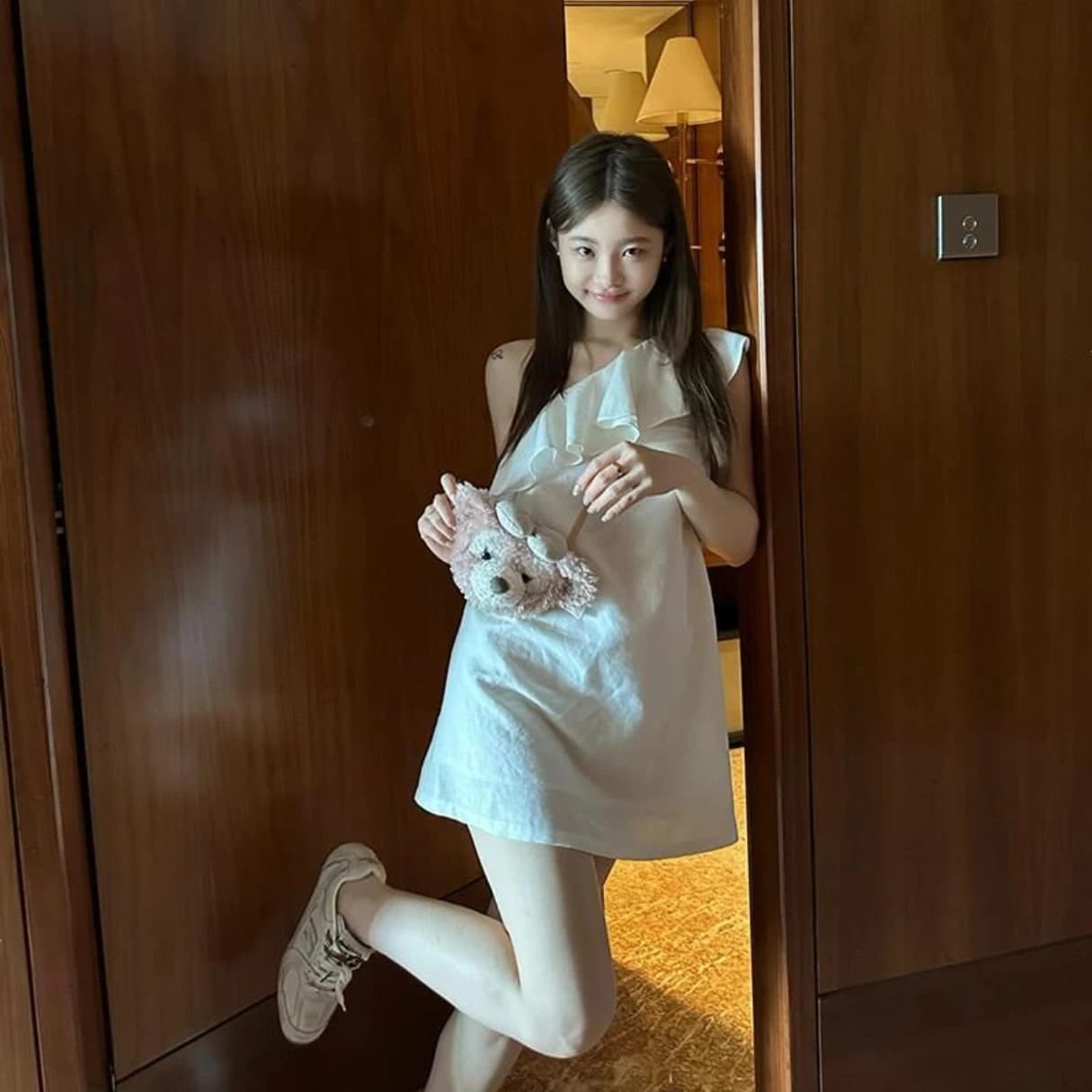어깨 민소매 드레스 여름 새로운 작은 키 휴가 바람 아름다운 프릴 슬립 짧은 이미지 4