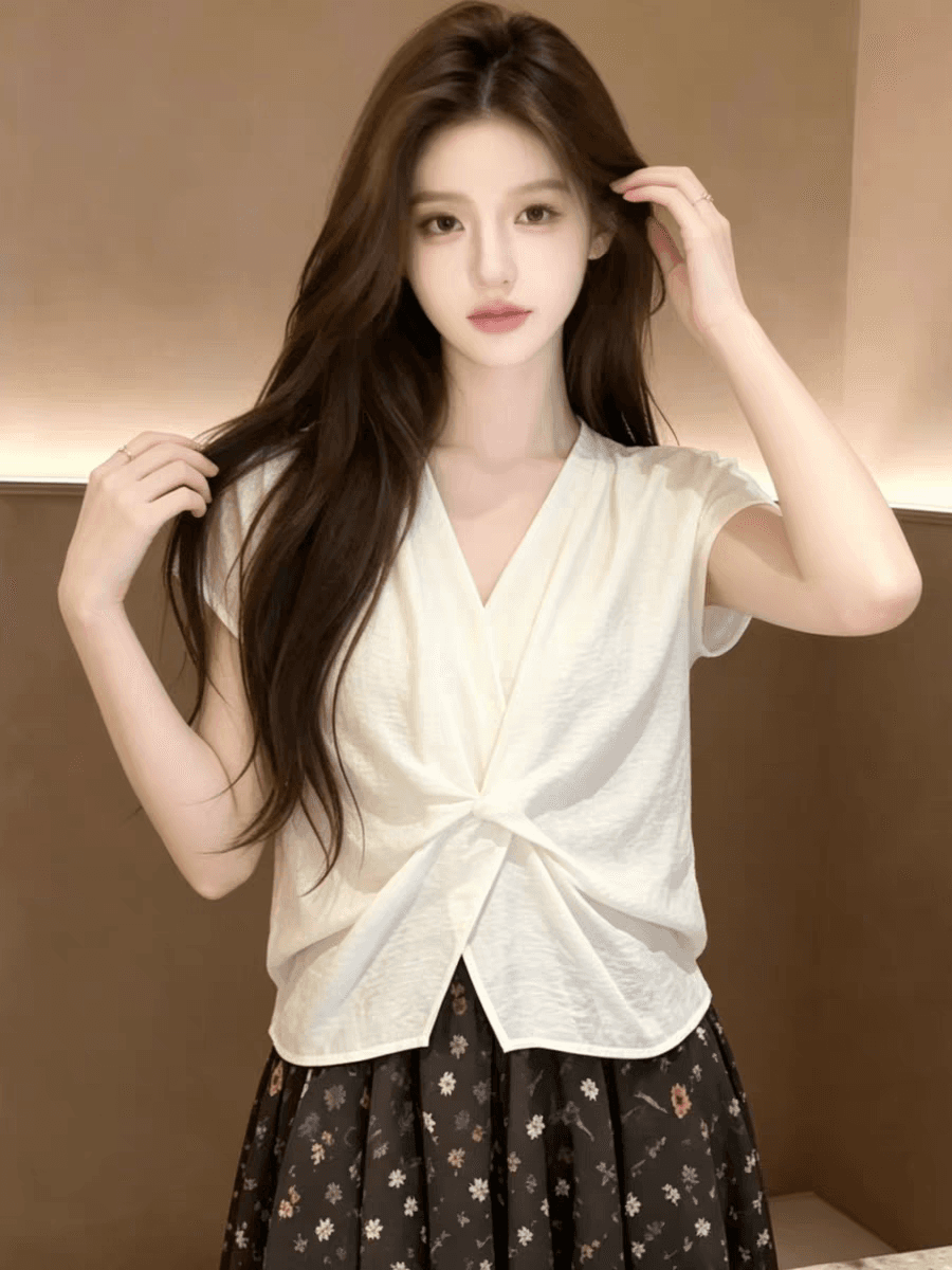 V넥 비틀림 반팔 셔츠 여자 2026 새로운 여름 맨위 상세 이미지 2