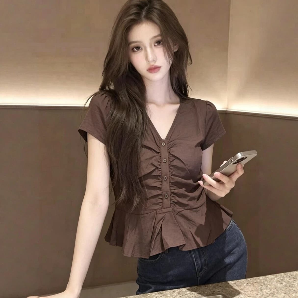 반팔 셔츠 여자 2026 새로운 여름 디자인 센스 주름 여성 셔츠 맨위 상세 이미지 4