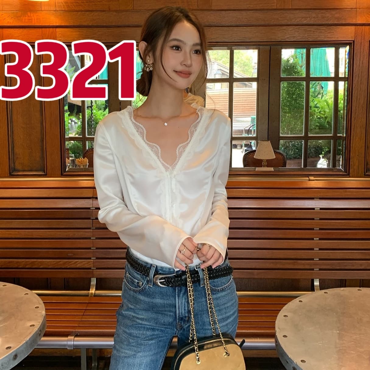 깃발 센스 새틴 패치워크 V넥 슬림해 보이는 작은 셔츠
