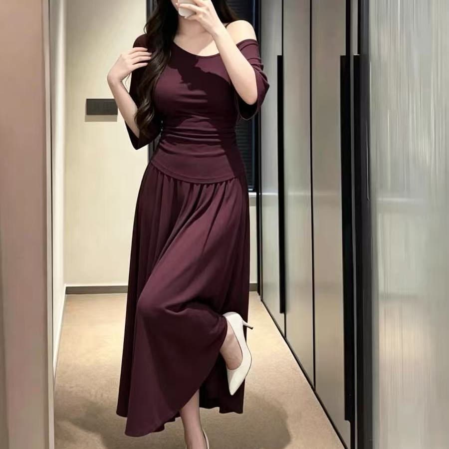 실사 지방 mm 여름 패션 비스듬한 칼라 오프숄더 슬립 반팔 티셔츠 여성 슬림해 보이는 표지 고기 맨위 반신 치마 세트 이미지 5