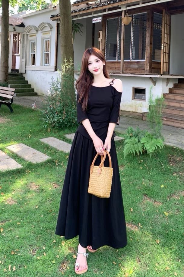 실사 지방 mm 여름 패션 비스듬한 칼라 오프숄더 슬립 반팔 티셔츠 여성 슬림해 보이는 표지 고기 맨위 반신 치마 세트 이미지 6