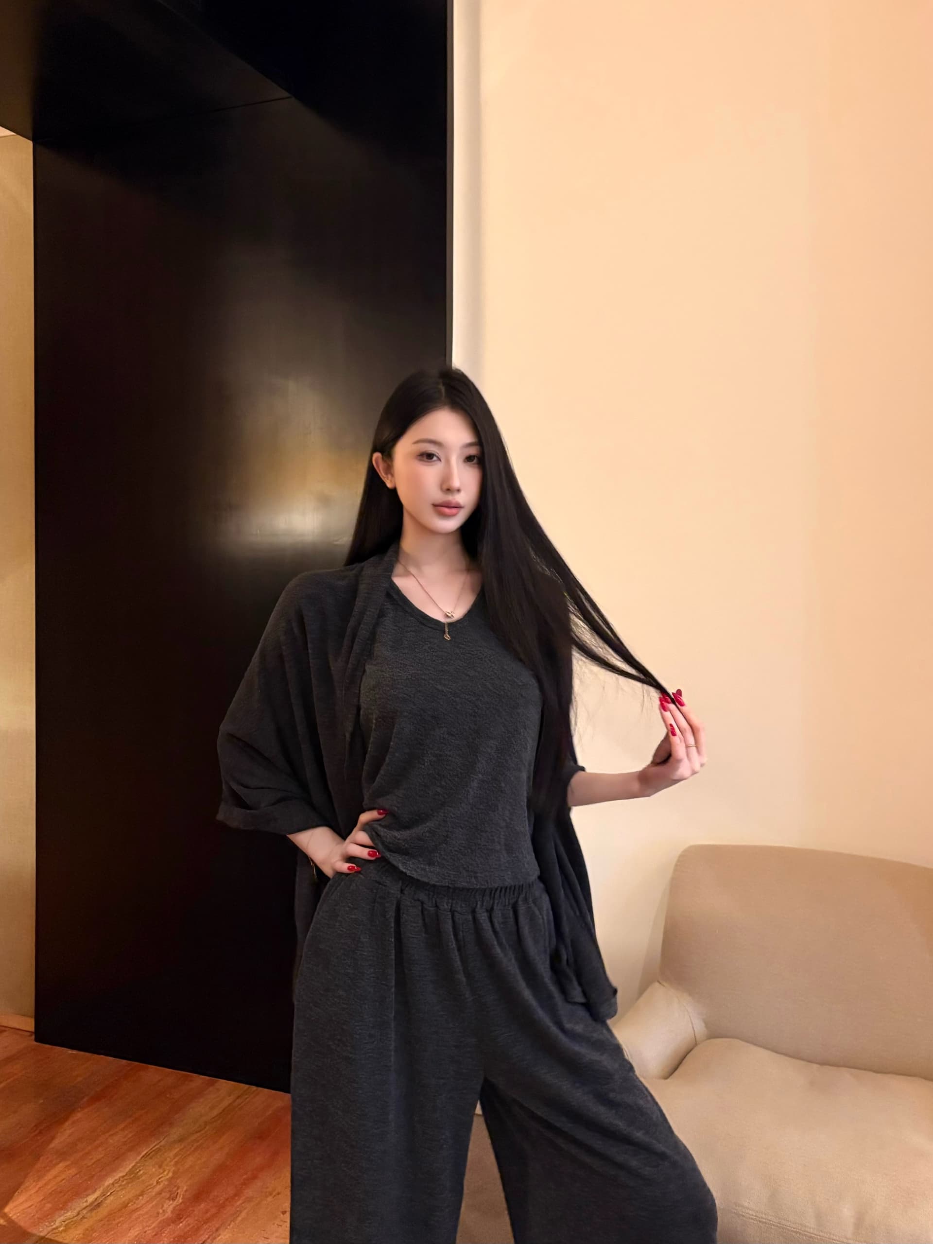 실사 정가 외국 가스 숄 슬림해 보이는 캐미솔 허리밴드 루즈핏 스트레이트 와이드 레그 팬츠 세 조각 여성 세트 상세 이미지 6