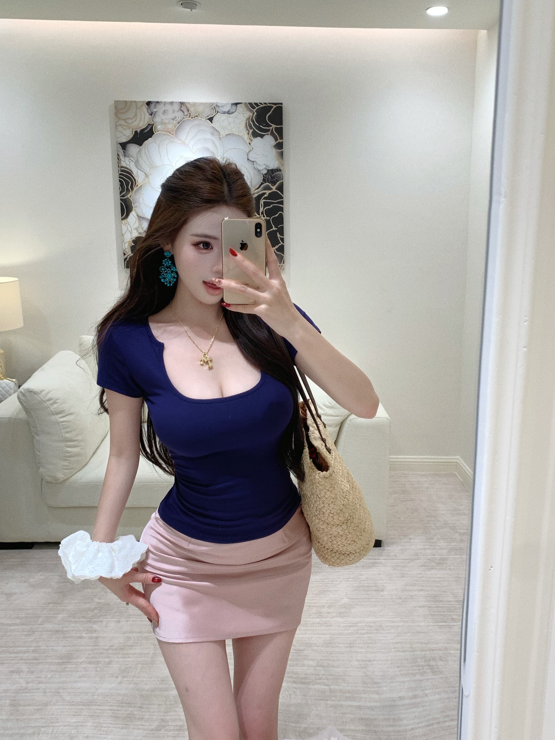 실사 정가 쇄골 숙박 화이트 u 칼라 긍정적 인 어깨 반팔 티셔츠 여성 봄 새로운 몸매 가꾸기 슬림해 보이는 빨간색 맨위 상세 이미지 21