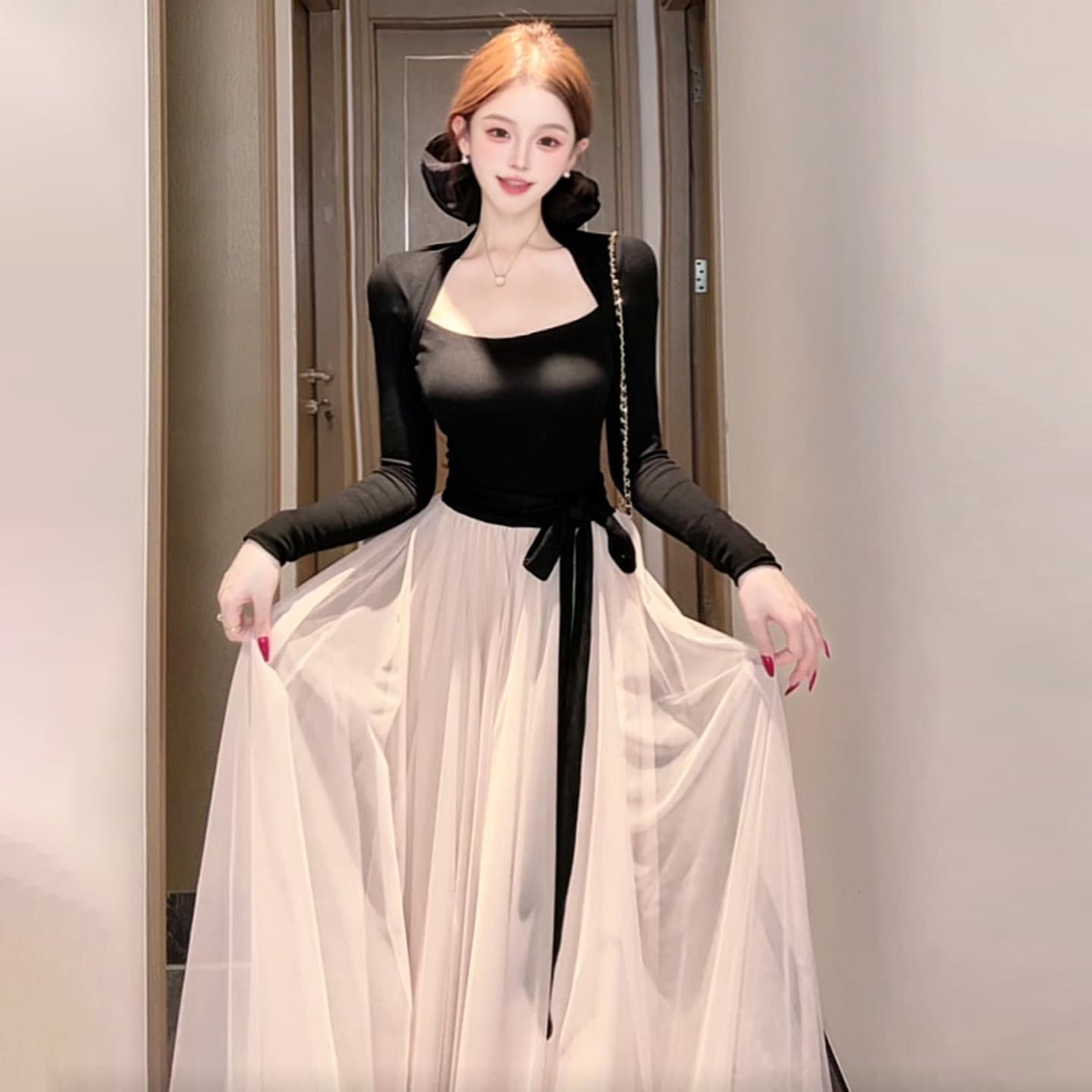 패션 부드러운 바람 배색 패치워크 라운드 넥 레이스업 긴팔 여성 드레스 가을 겨울 새로운 작은 대중 다용도 빅 플레어 스커트 상세 이미지 3