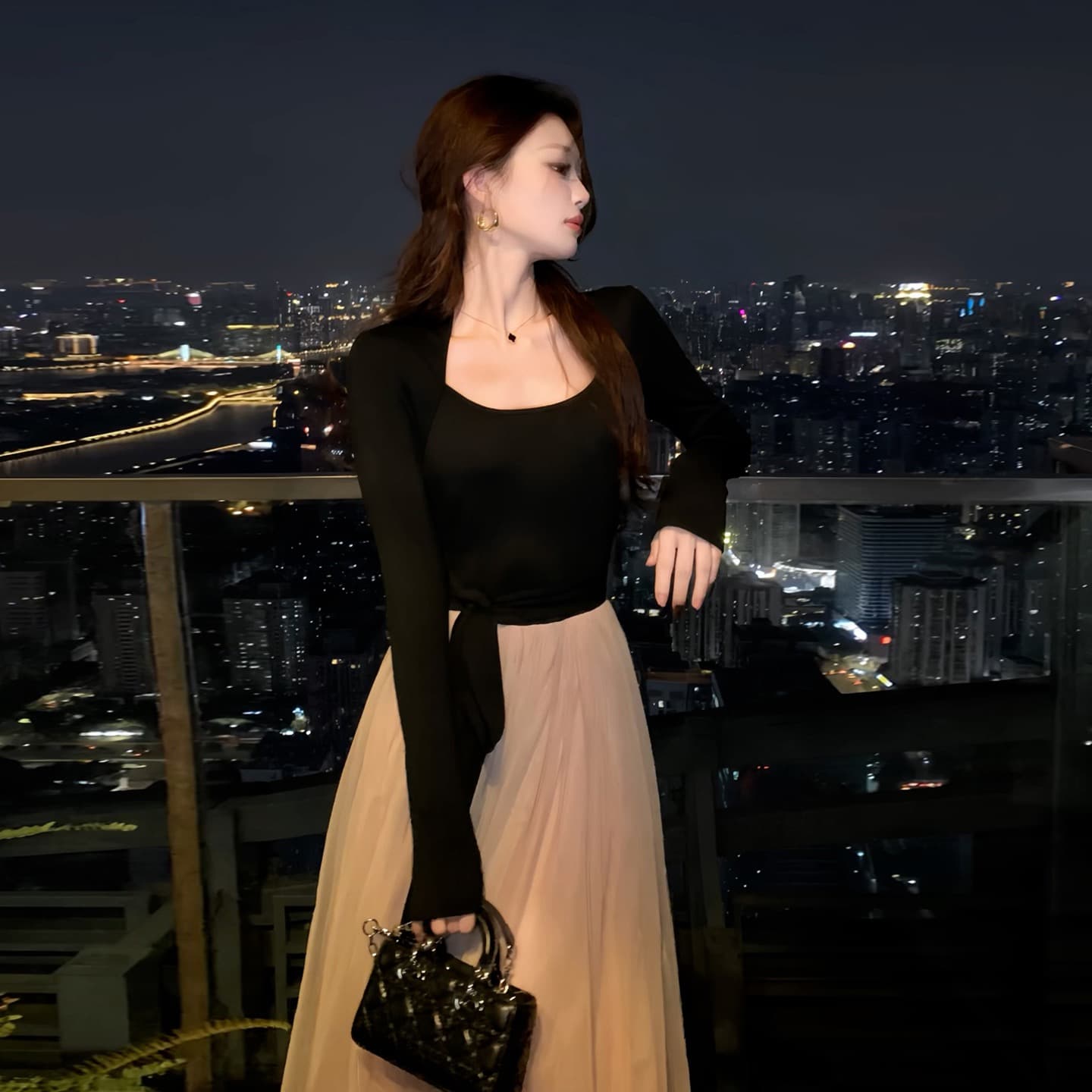 패션 부드러운 바람 배색 패치워크 라운드 넥 레이스업 긴팔 여성 드레스 가을 겨울 새로운 작은 대중 다용도 빅 플레어 스커트 상세 이미지 3