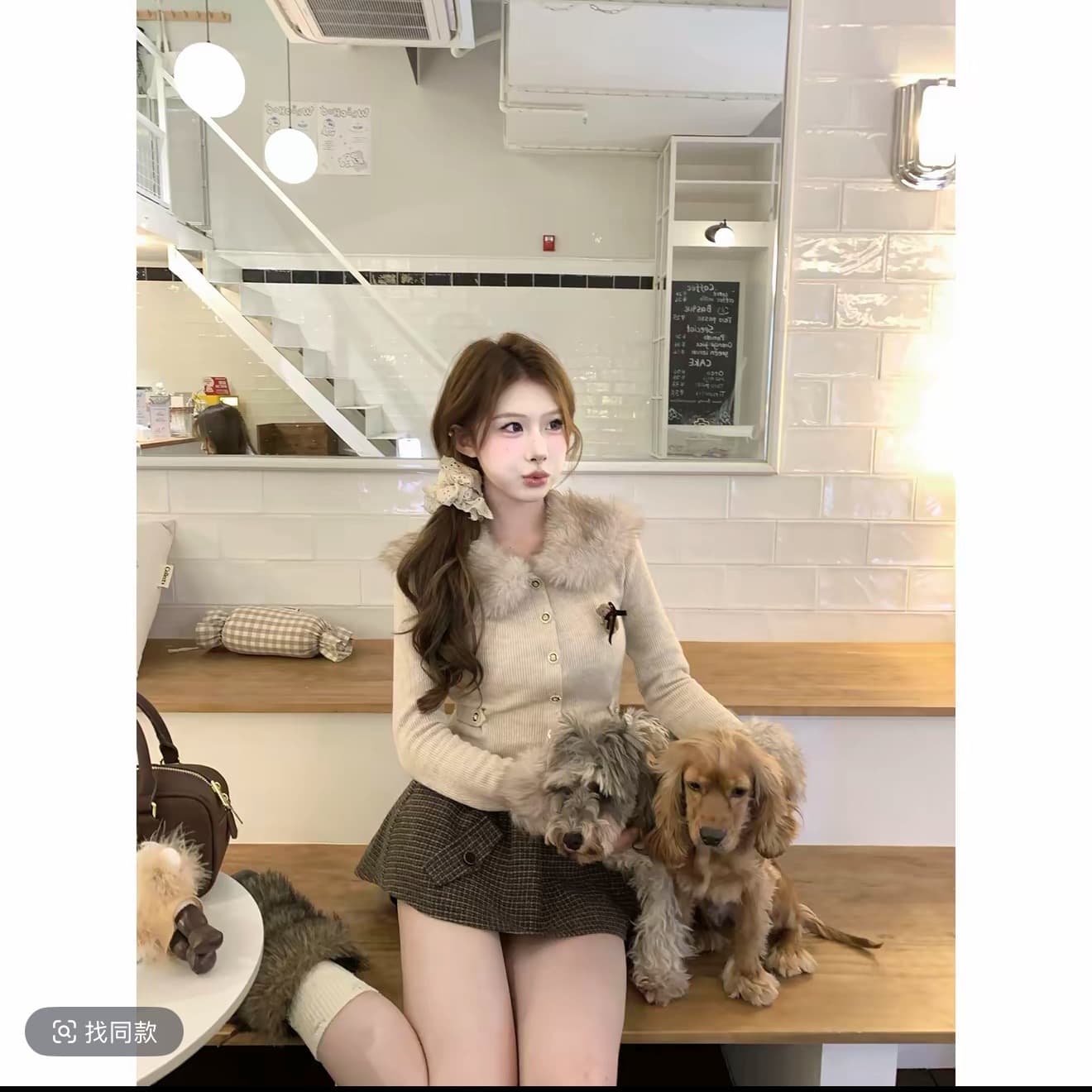 마 지 마 지 mochi 연인 하이라이트 탈착식 모피 칼라 긴팔 몸매 가꾸기 맨위 가을 체크무늬 반 스커트 세트 이미지 2