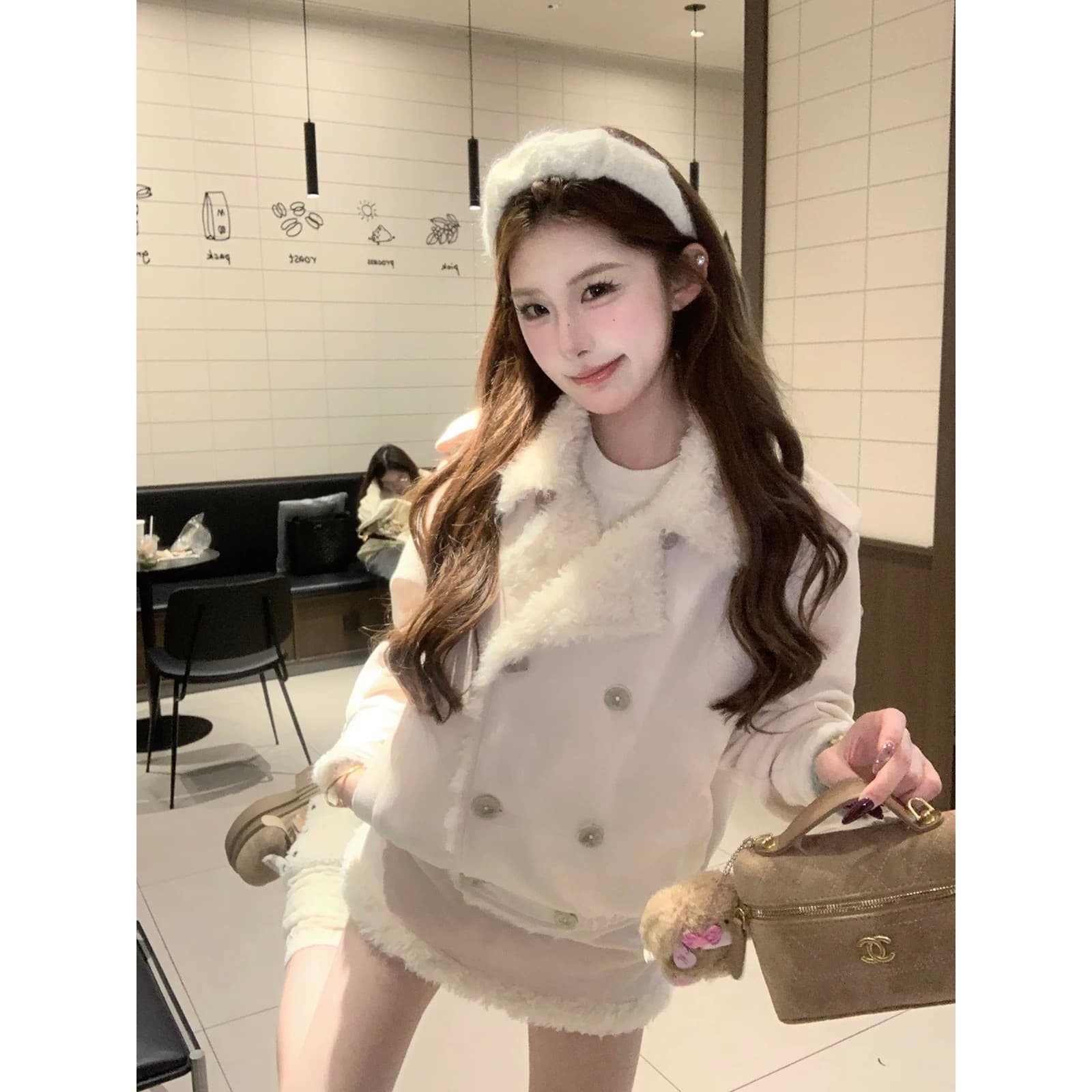 마 지 마 지 mochi 겨울 안개 홋카이도 분말 살구 색상 두꺼운 털 재킷 가을 겨울 같은 색깔 반 스커트 세트 이미지 5