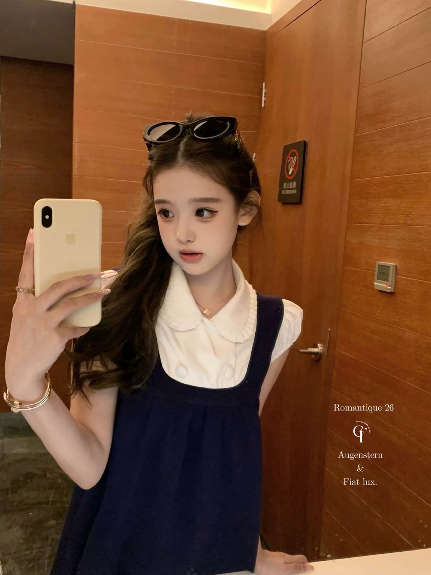 늦게 우산 우산 26ss 슈퍼 신생 아이돌 배색 피터 팬 칼라 이중 버튼 셔츠 페이크 레이어드 점프 슈트 미니 스커트 상세 이미지 6