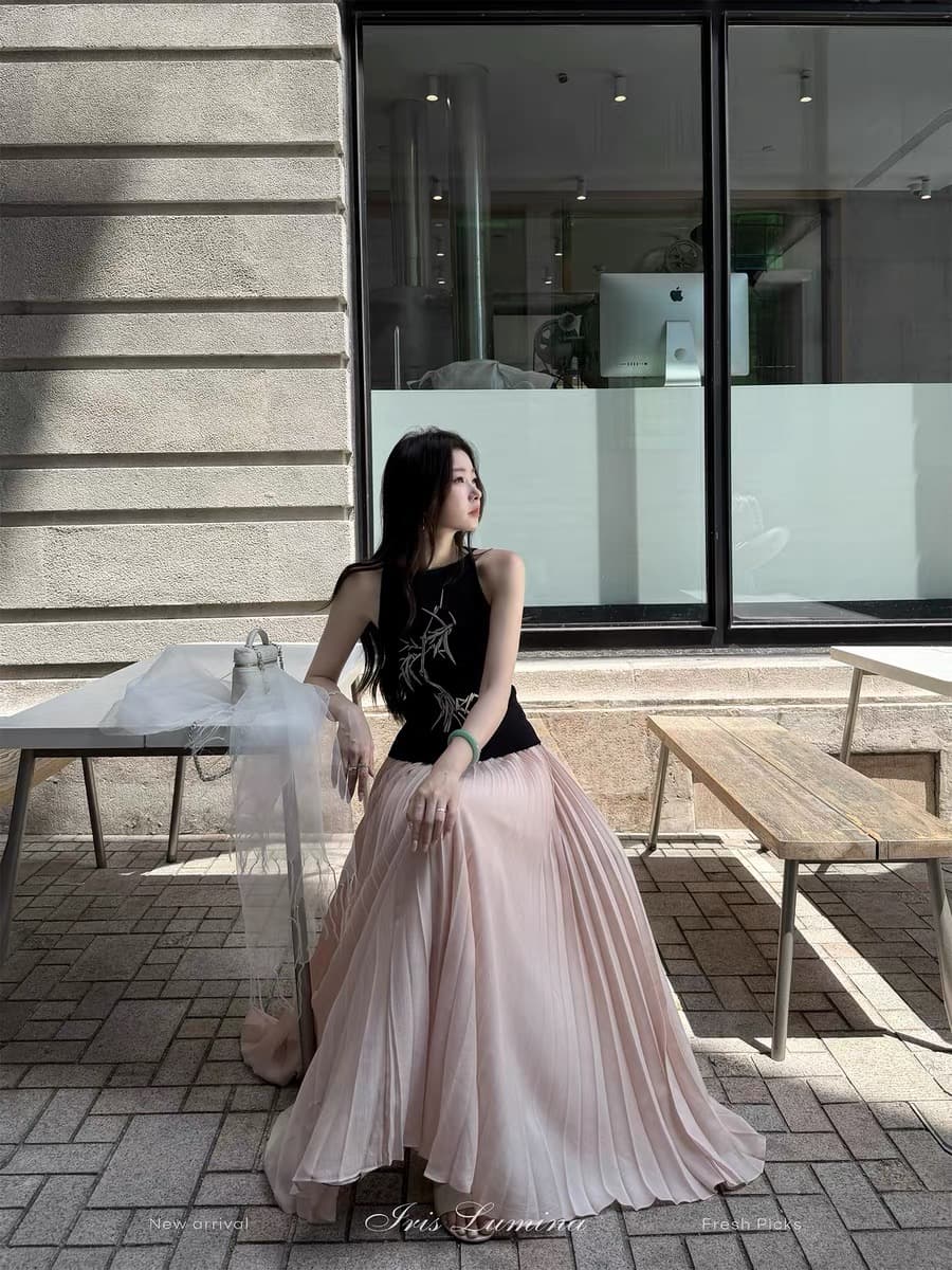iris lumina 예약하기 어둡고 조용한 대나무 그림자 국풍 민소매 맨위 여성 여름 품격 슬림해 보이는 자수 조끼 슬립 상세 이미지 5
