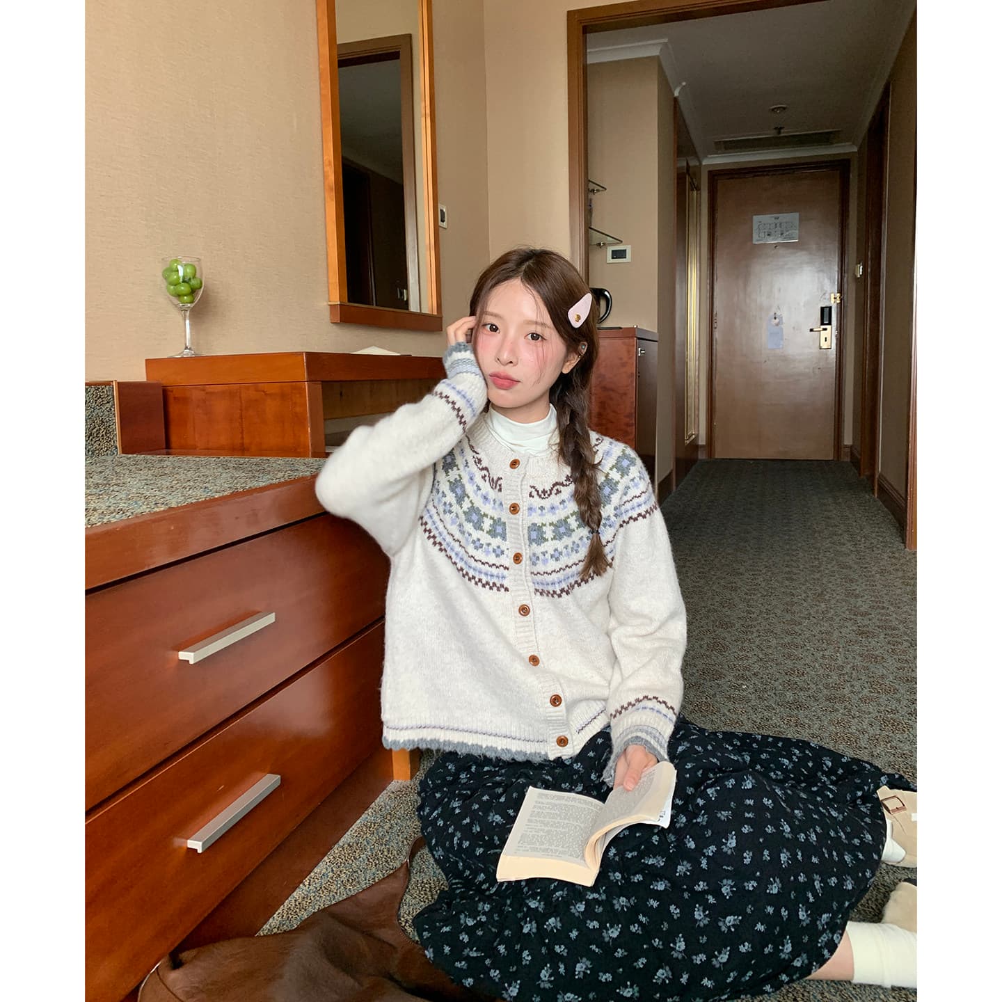 토지 작은 그룹 공정한 섬 스웨터 오픈 가디건 디자인 센스 한 부서 부드러운 레트로 분위기 센스 느긋한 슬림해 보이는 여성 코트