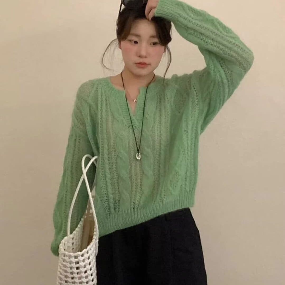 V넥 풀오버 스웨터 여자 모헤어 파란색 스웨터 이른 봄 새로운 부드러운 찹쌀 여성 얇은 스타일 홀로우 아웃 니트 스웨터 맨위 상세 이미지 4