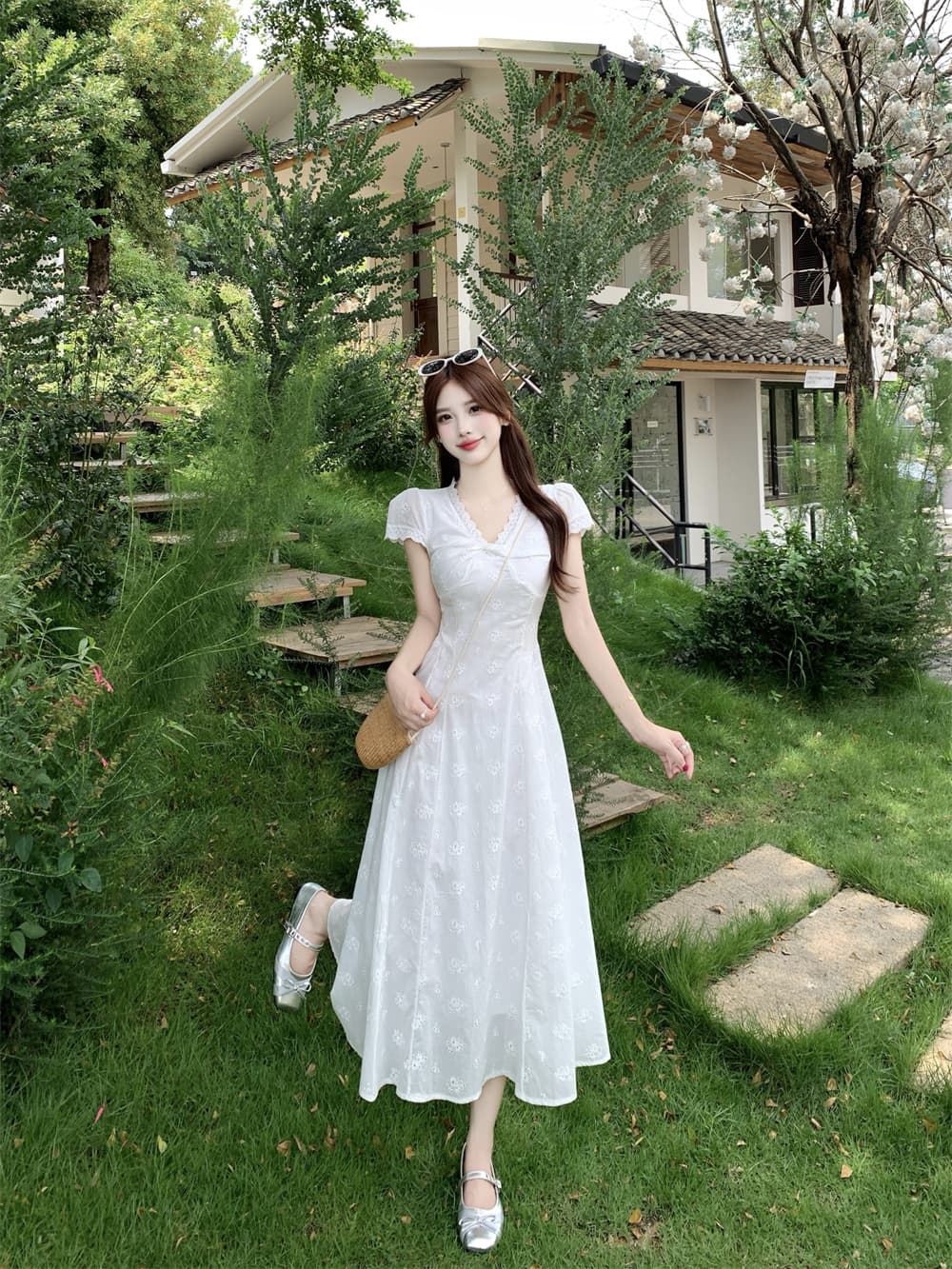 실사 송 긍정적 인 En 프랑스식 부드러운 바람 쌀 화이트 V넥 여성 드레스 여름 한 부서 허리 수축 고유 한 드레스 이미지 4