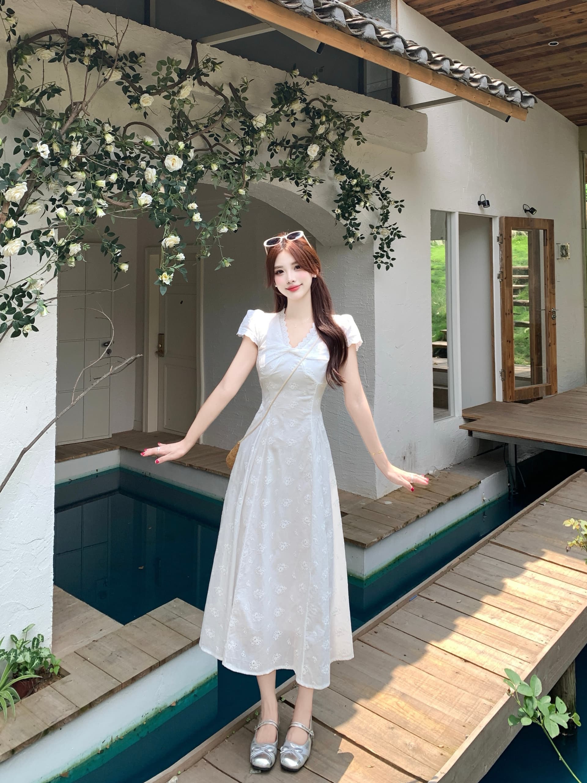 실사 송 긍정적 인 En 프랑스식 부드러운 바람 쌀 화이트 V넥 여성 드레스 여름 한 부서 허리 수축 고유 한 드레스 상세 이미지 3